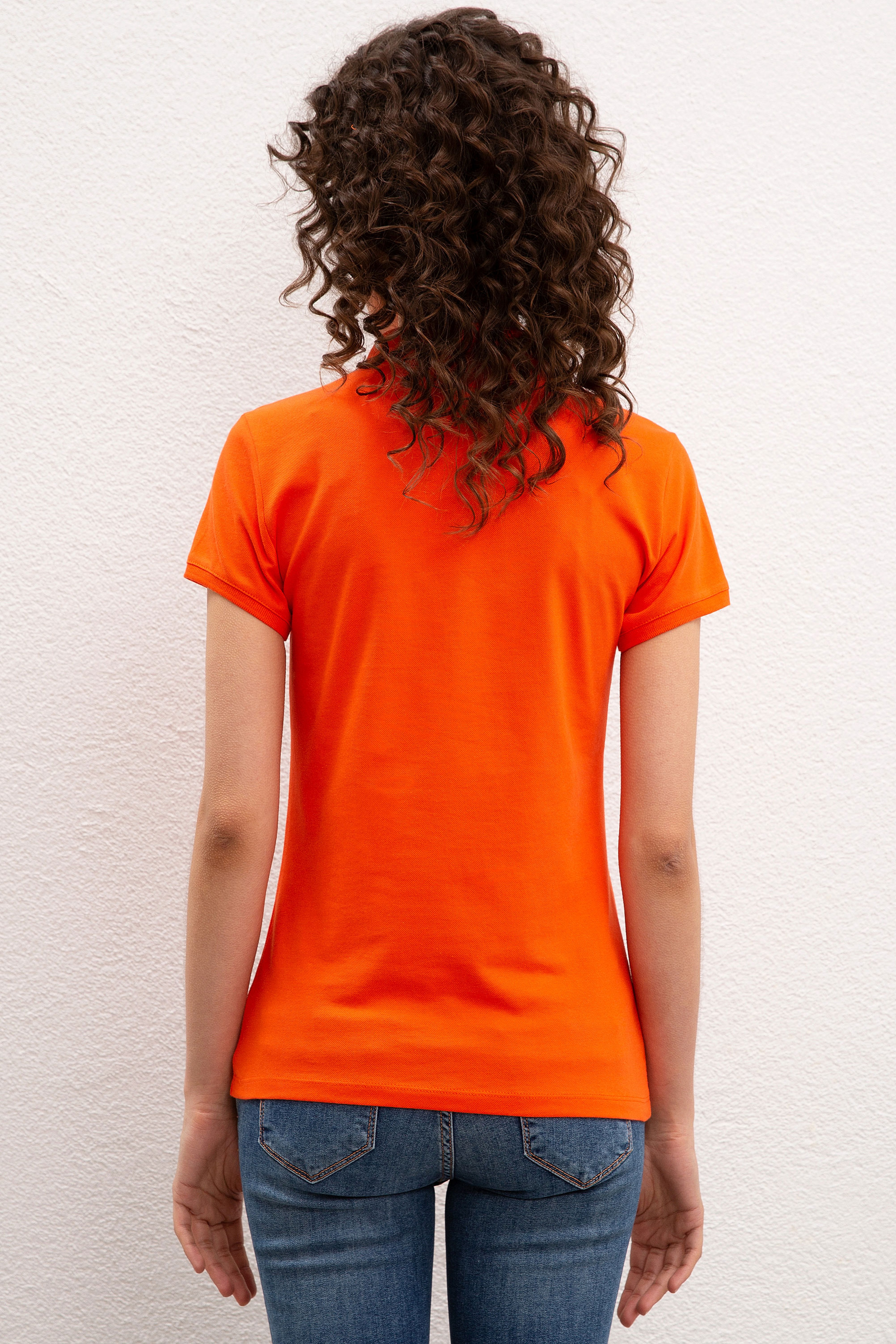 Kadın Nar Çiçeği Basic Polo Yaka Tişört - Image 3