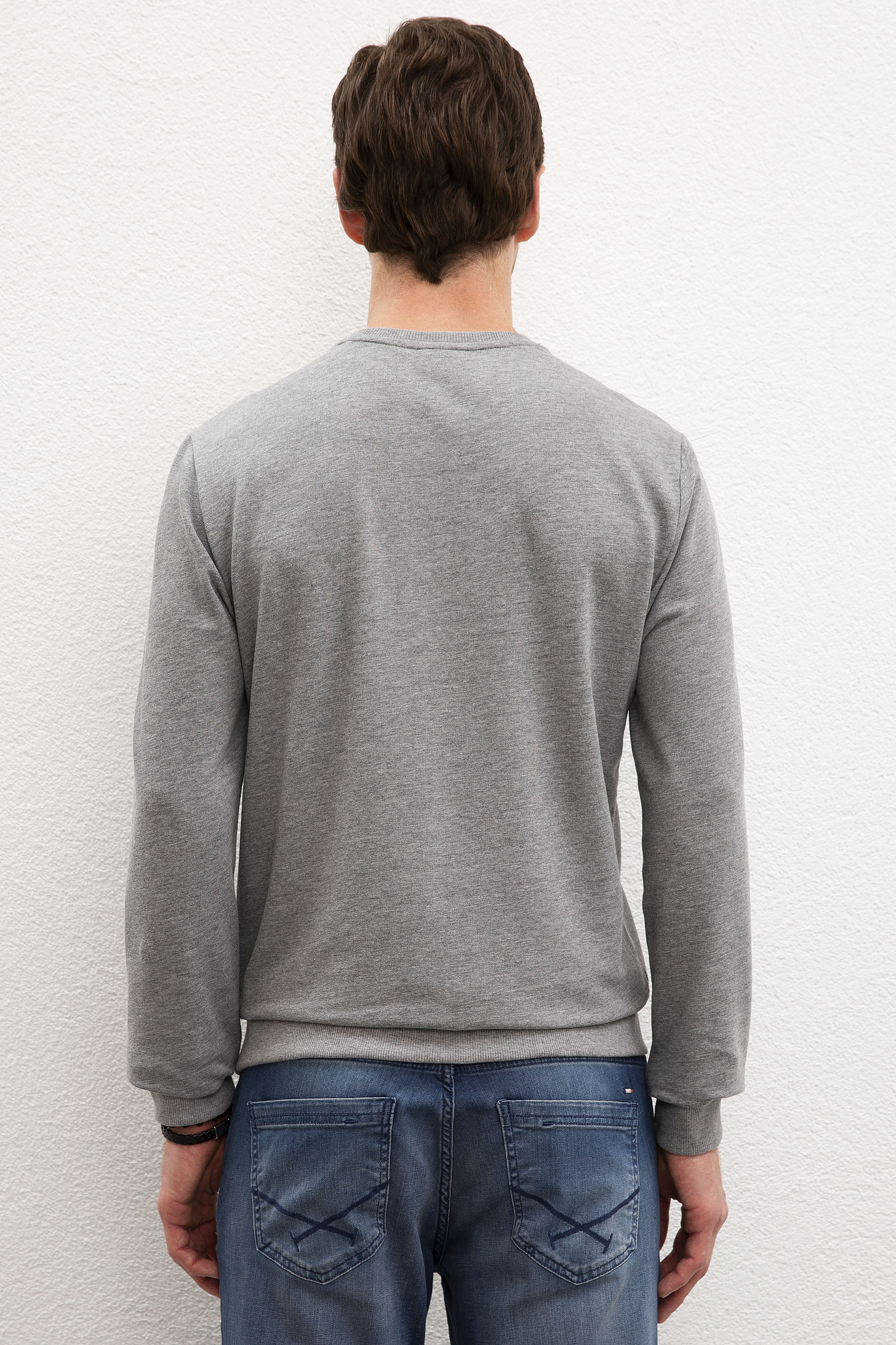 Erkek Gri Melanj Bisiklet Yaka Sweatshirt - Image 3