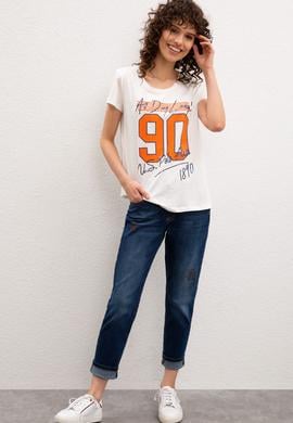 Kadın Beyaz Bisiklet Yaka T-Shirt - 50217746005