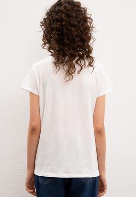 Kadın Beyaz Bisiklet Yaka T-Shirt - 50217746005