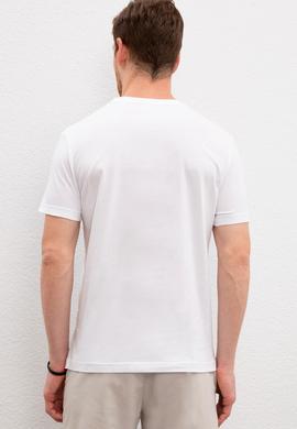 Erkek Beyaz Bisiklet Yaka T-Shirt - 50220903017