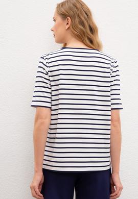 Kadın Lacivert Bisiklet Yaka T-Shirt - 50219270017