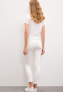 Kadın Beyaz Jean Pantolon - 50219982004
