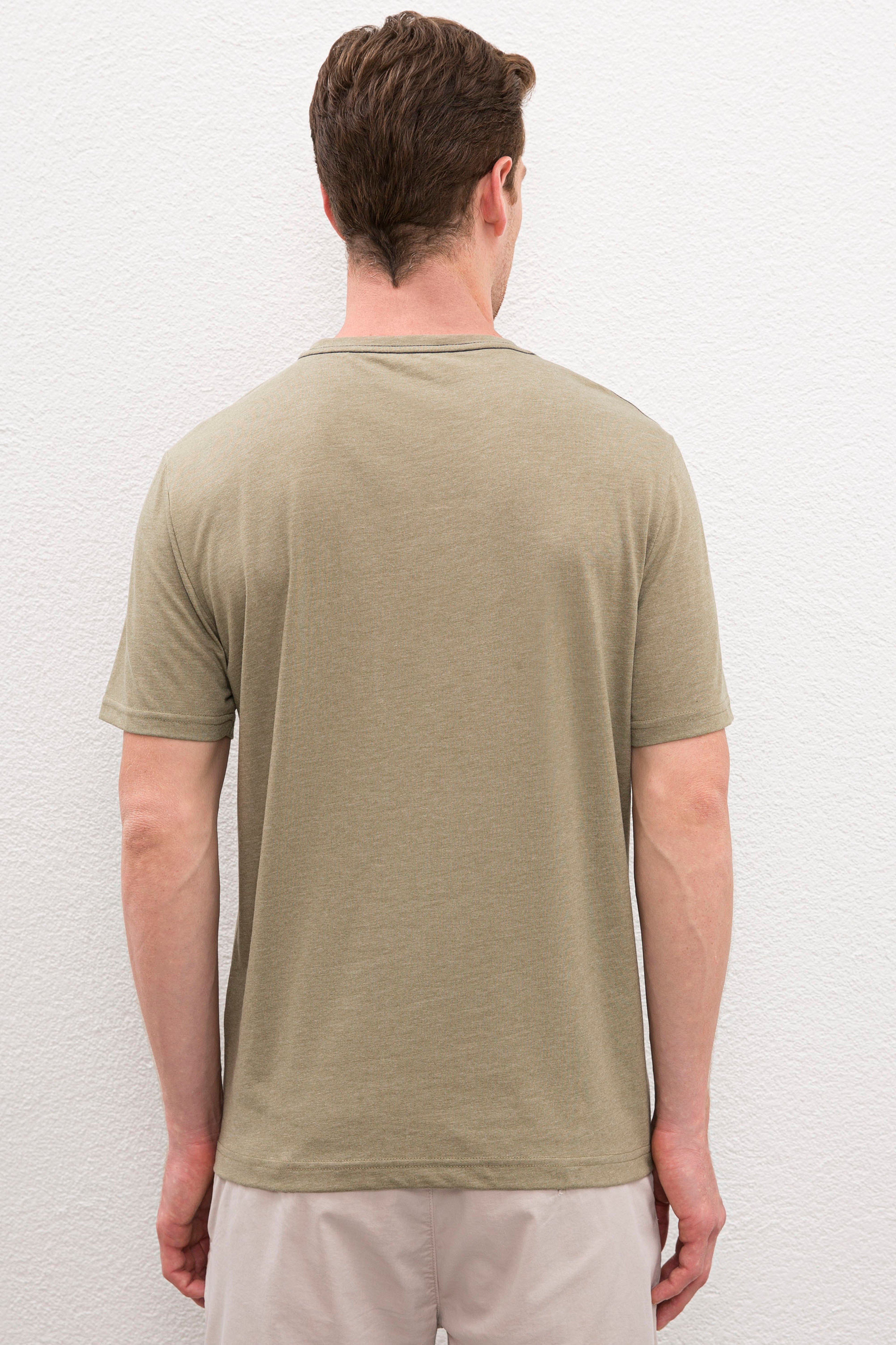 Erkek Haki T-shirt - Image 3