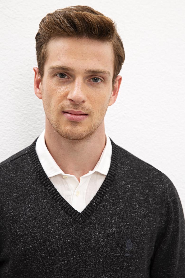 Erkek Siyah V-Yaka Triko Kazak - 50223888050