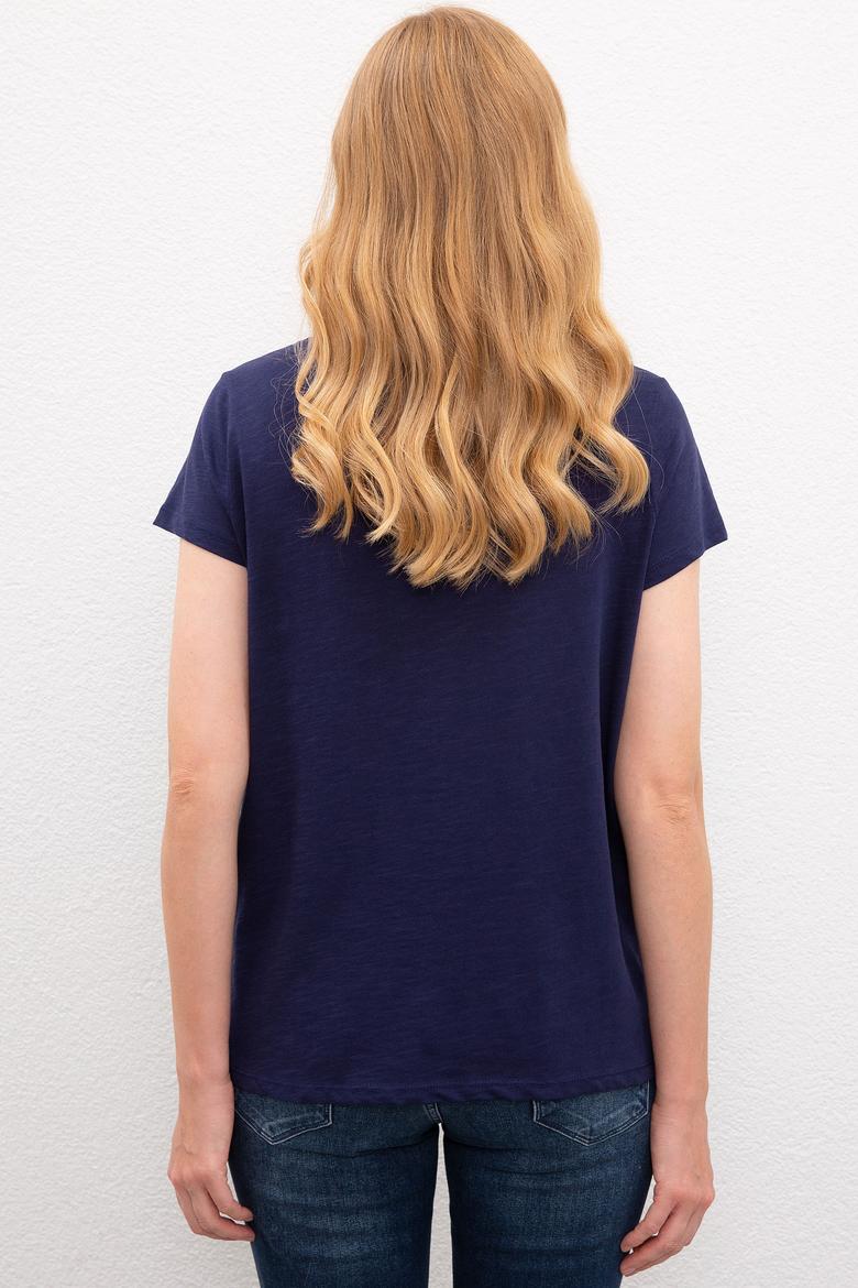 Kadın Lacivert Bisiklet Yaka T-Shirt - 50222314021