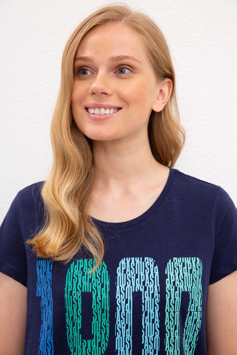 Kadın Lacivert Bisiklet Yaka T-Shirt - 50222314021