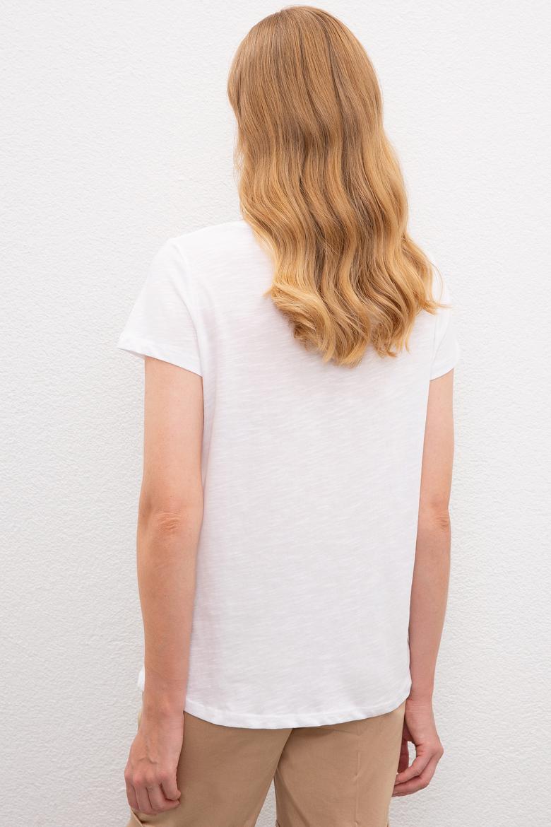 Kadın Beyaz Bisiklet Yaka T-Shirt - 50222315005