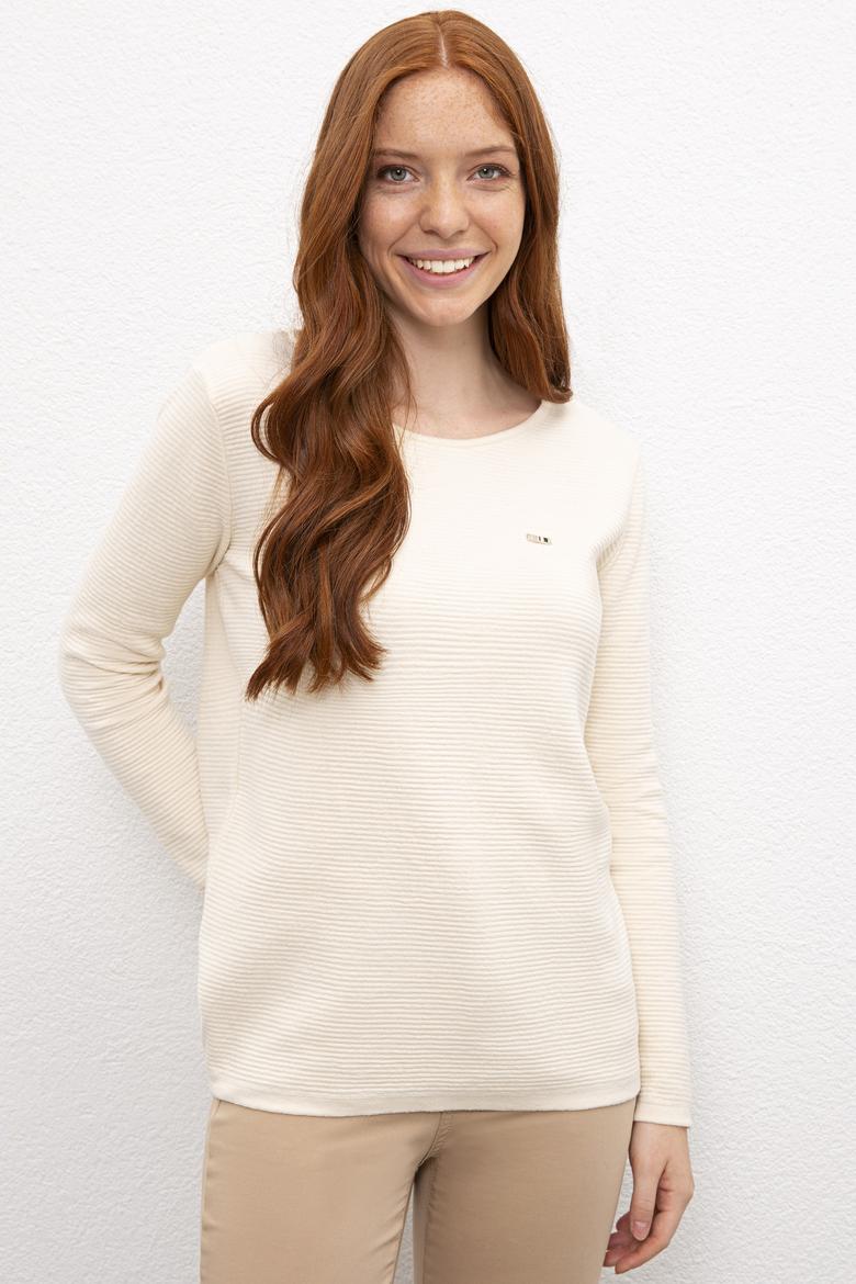 Kadın Beyaz Triko Kazak