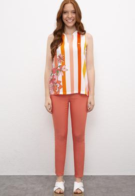 Kadın Beyaz V - Yaka T-Shirt - 50218058001