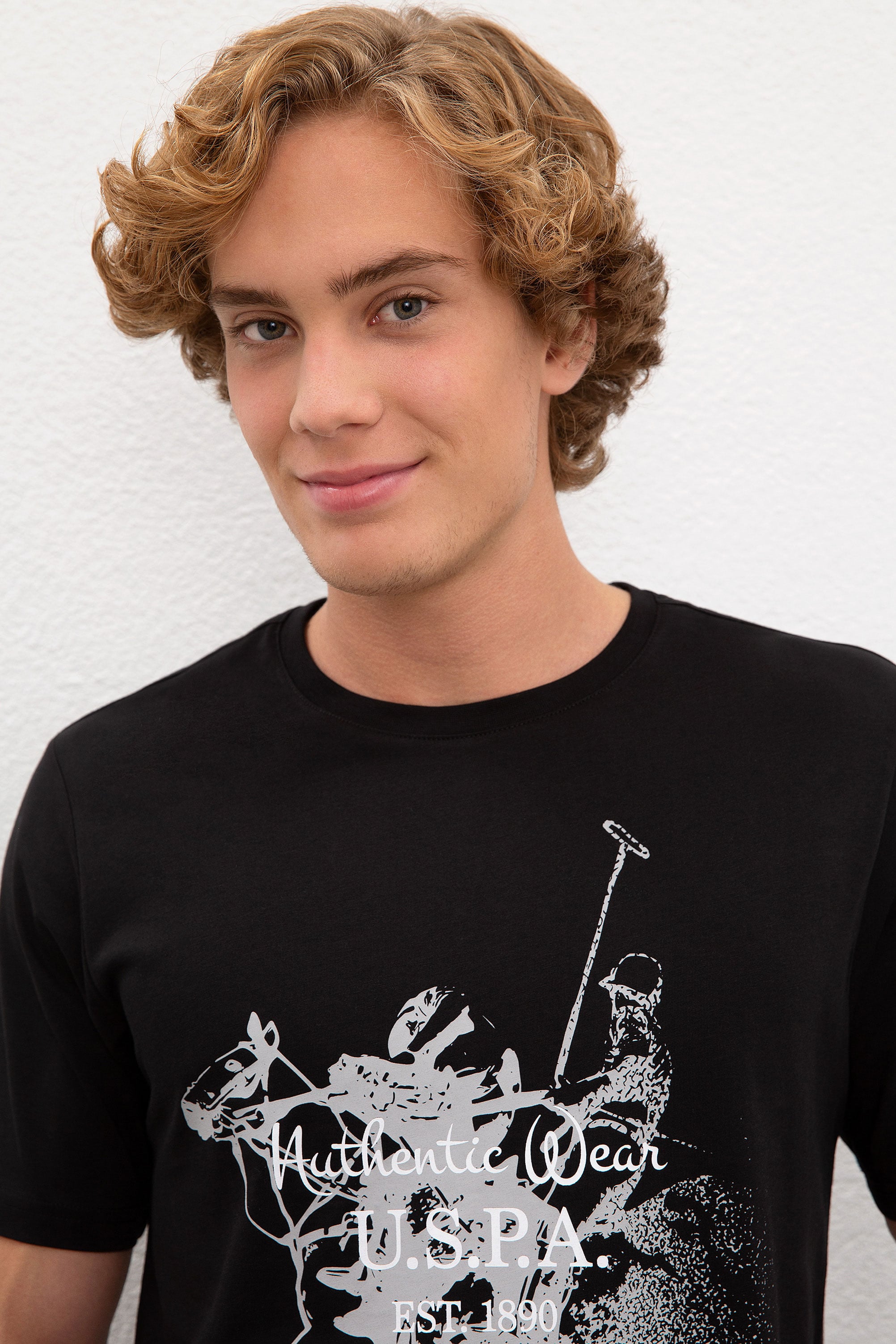 Erkek Siyah Bisiklet Yaka T-Shirt