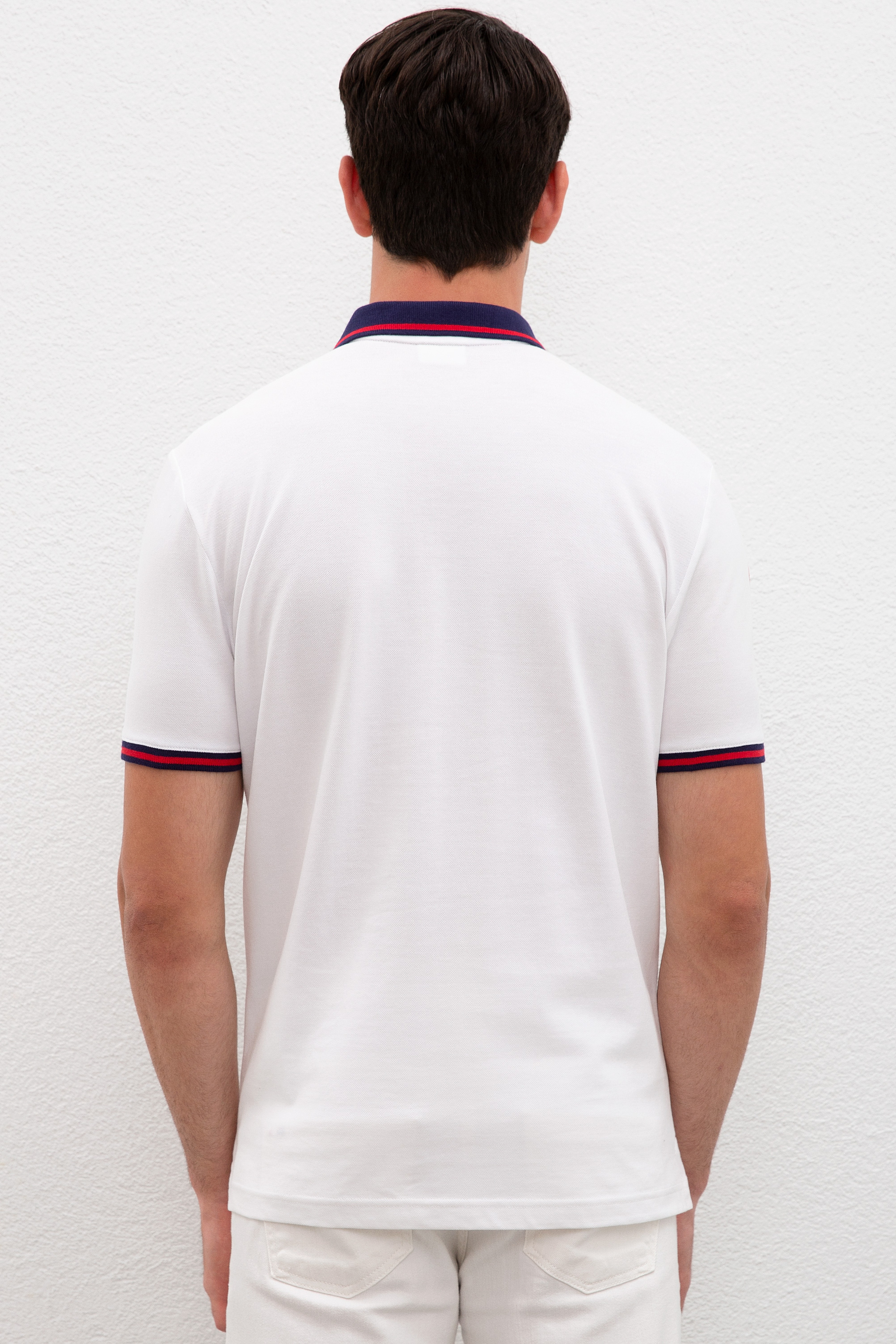 Erkek Beyaz Polo Yaka T-Shirt - Image 3
