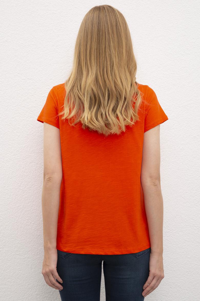 Kadın Kırmızı Bisiklet Yaka T-Shirt - 50222007007