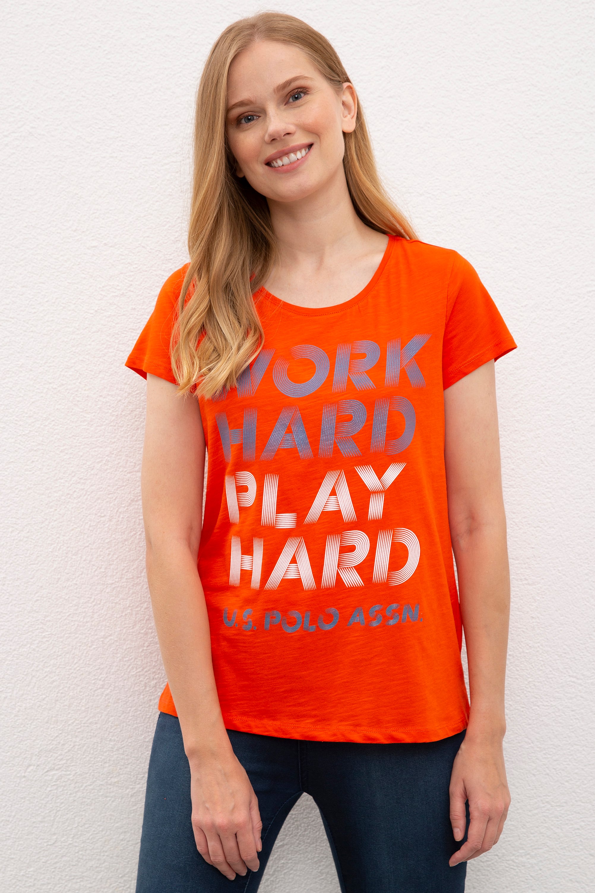 Kadın Kırmızı Bisiklet Yaka T-Shirt