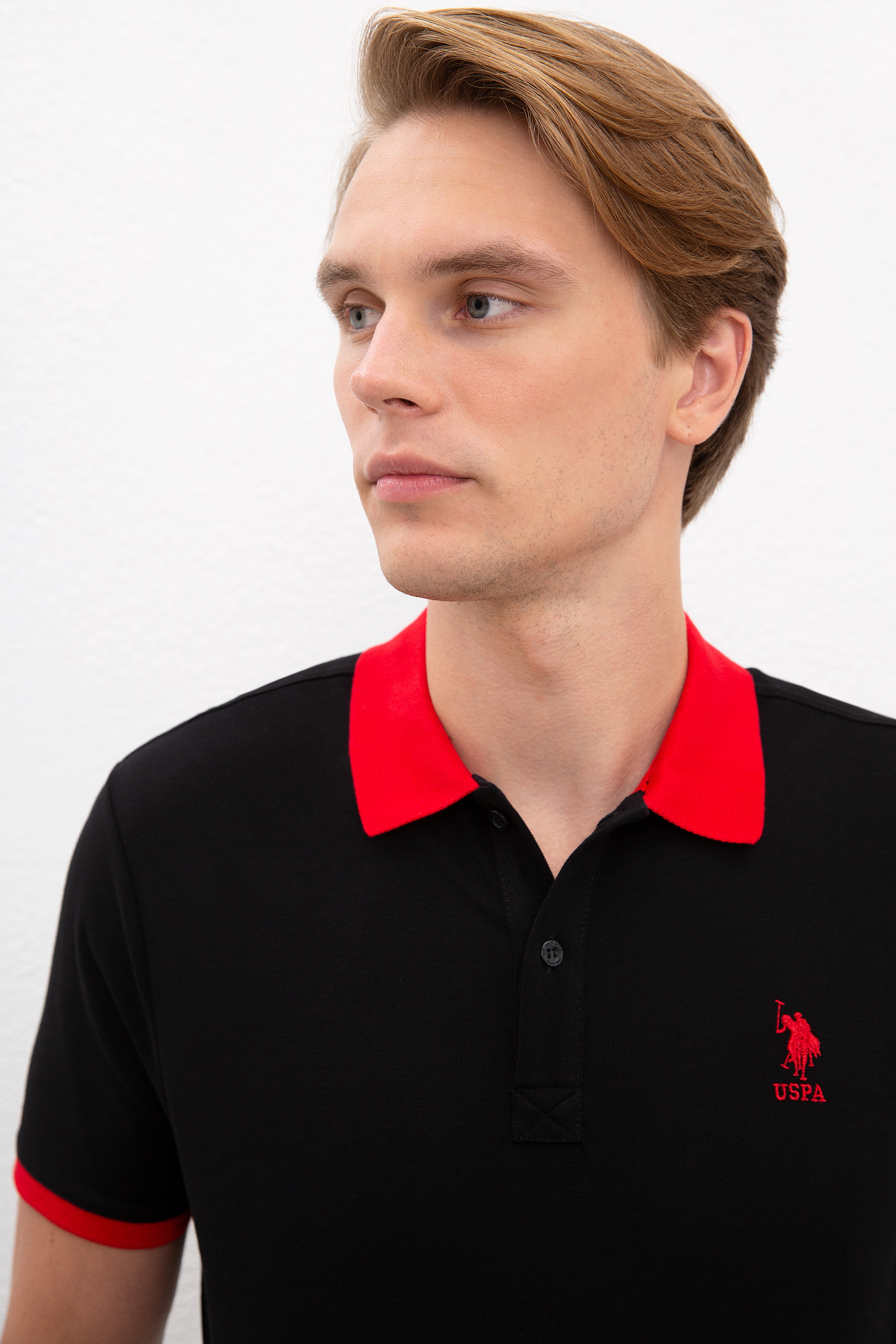 Erkek Siyah Polo Yaka T-Shirt - Image 2