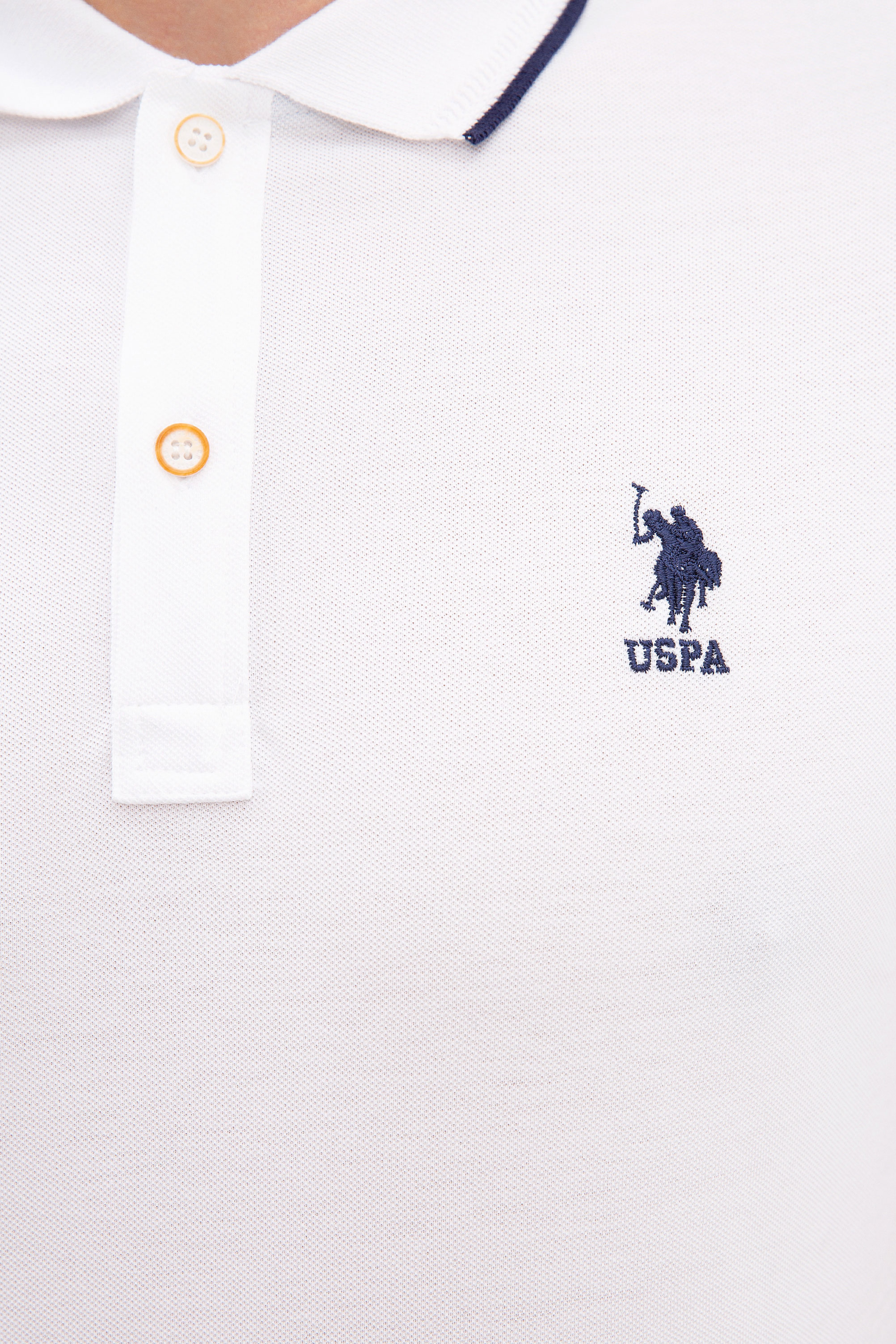 Erkek Beyaz Polo Yaka T-Shirt - Image 4