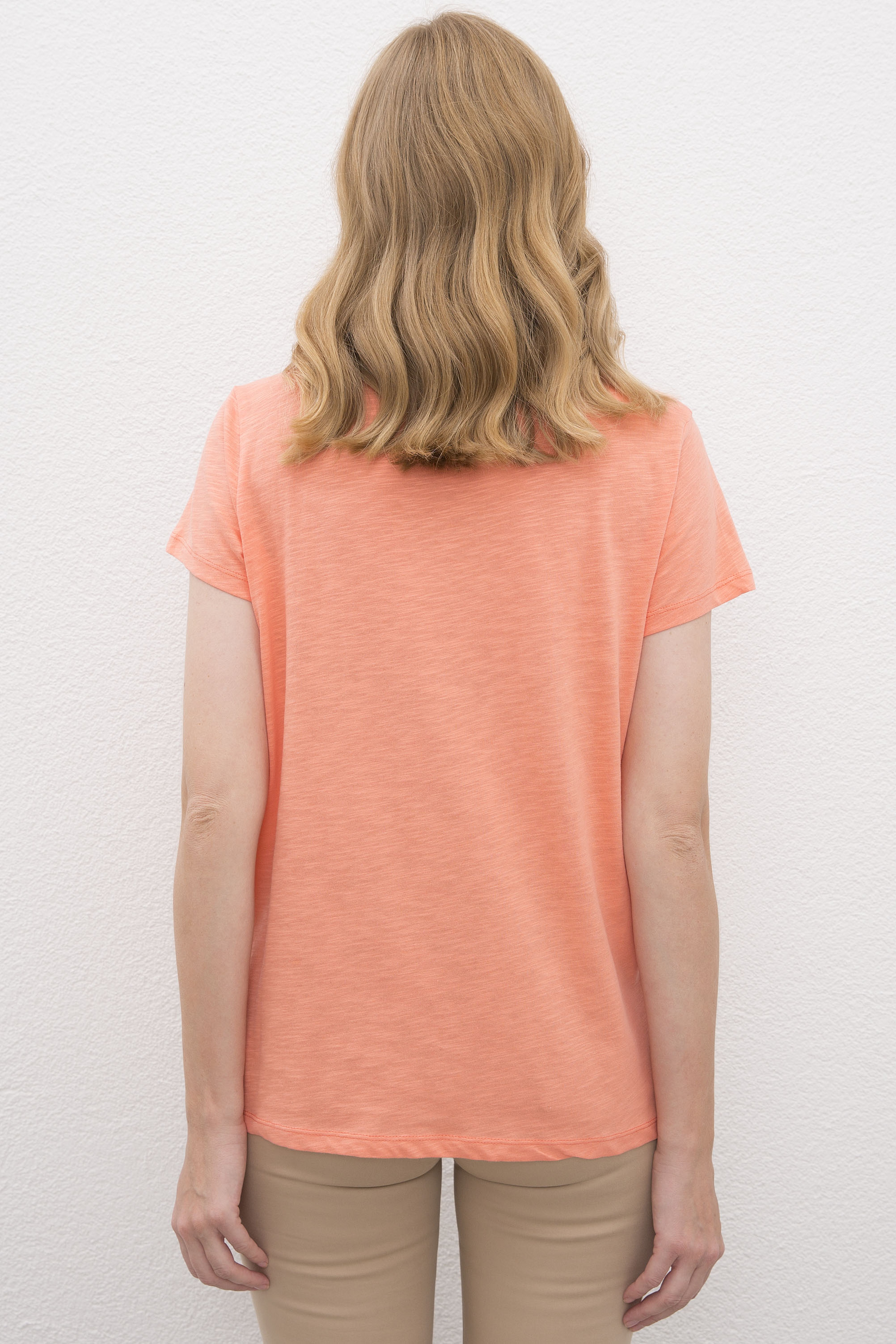 Kadın Somon Bisiklet Yaka T-Shirt - Image 3