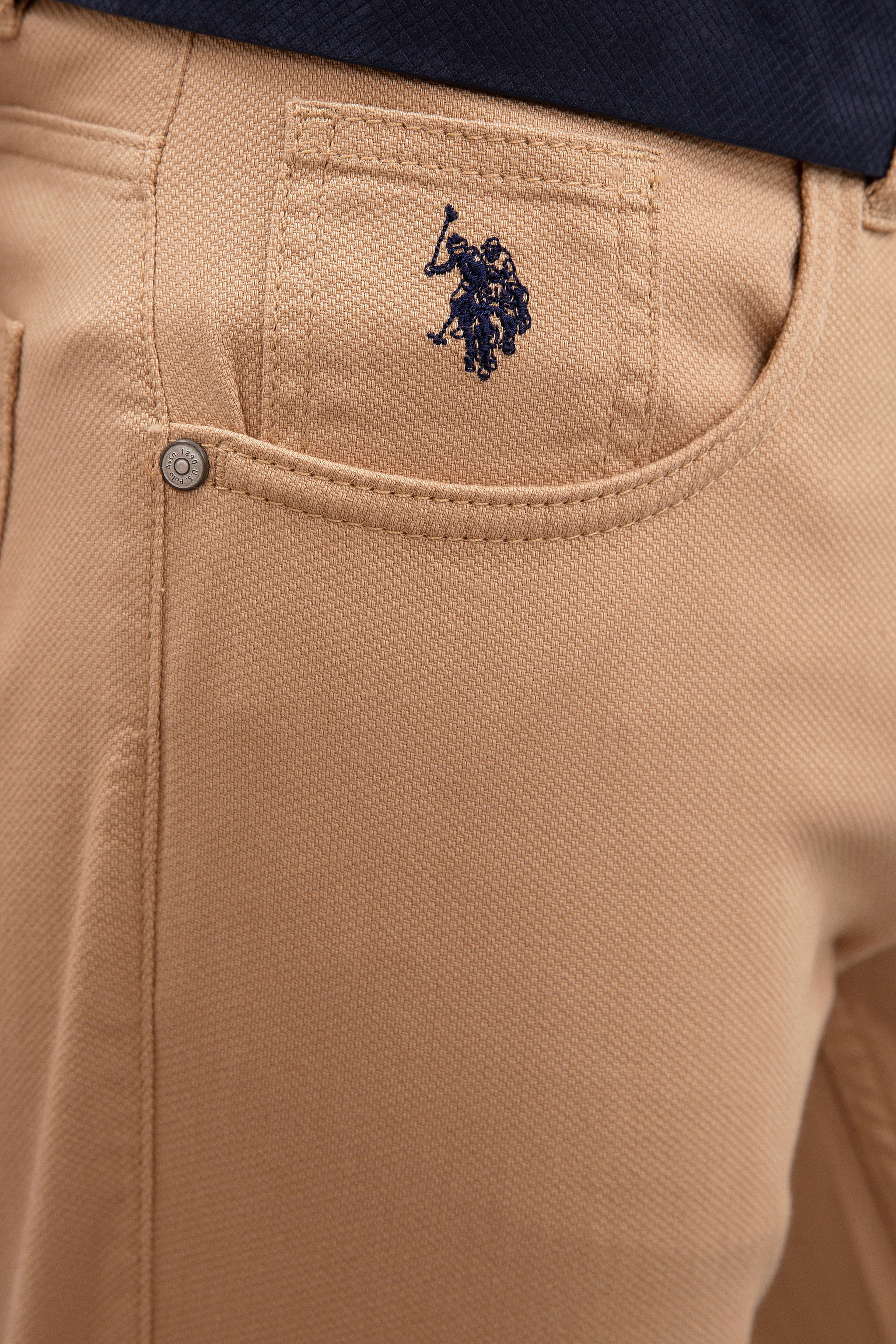 Erkek Kum Chinos - Image 4