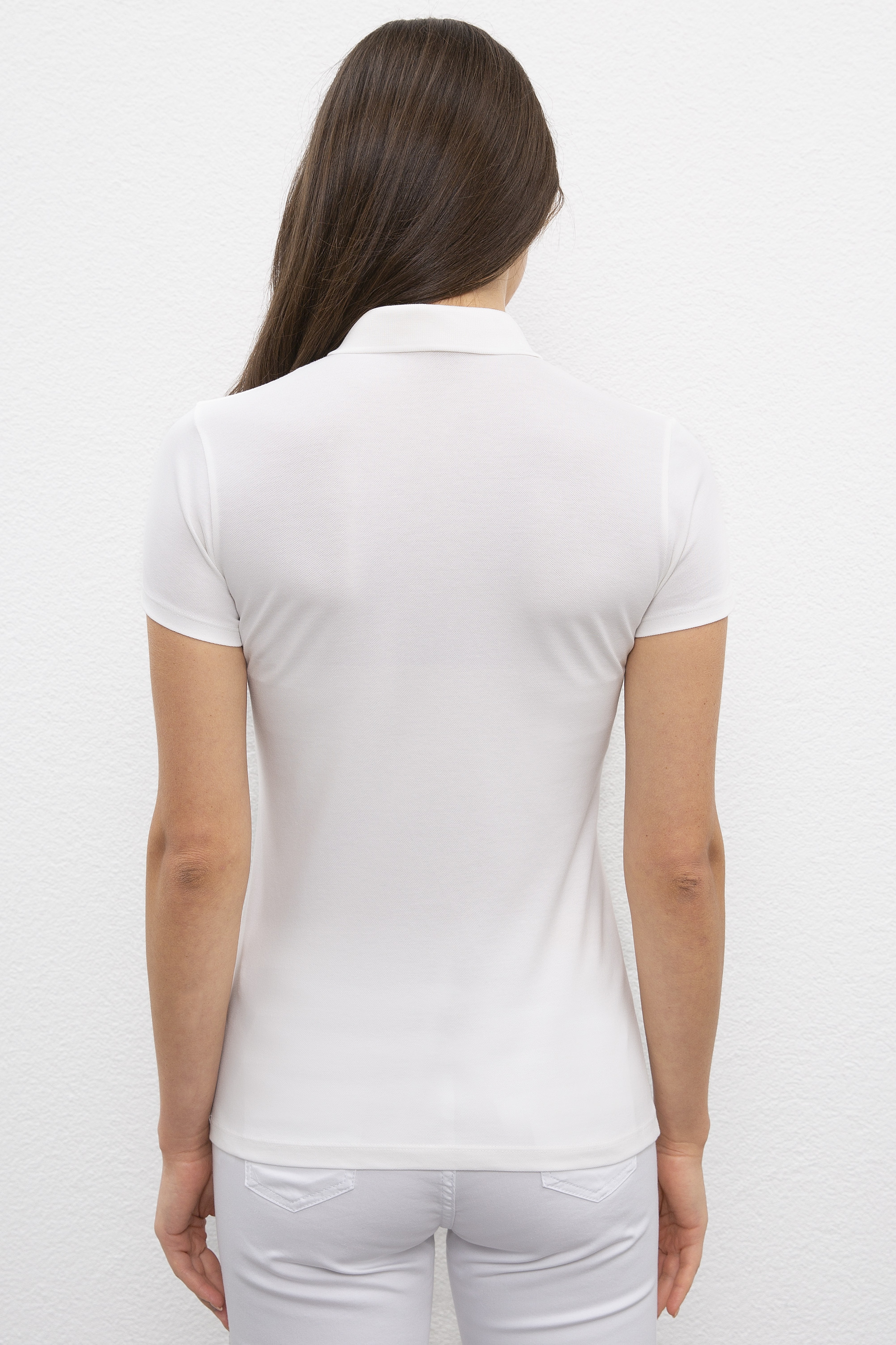 Kadın Beyaz Polo Yaka T-Shirt