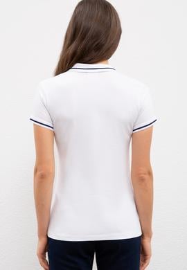 Kadın Beyaz Polo Yaka Tişört - 50225753004