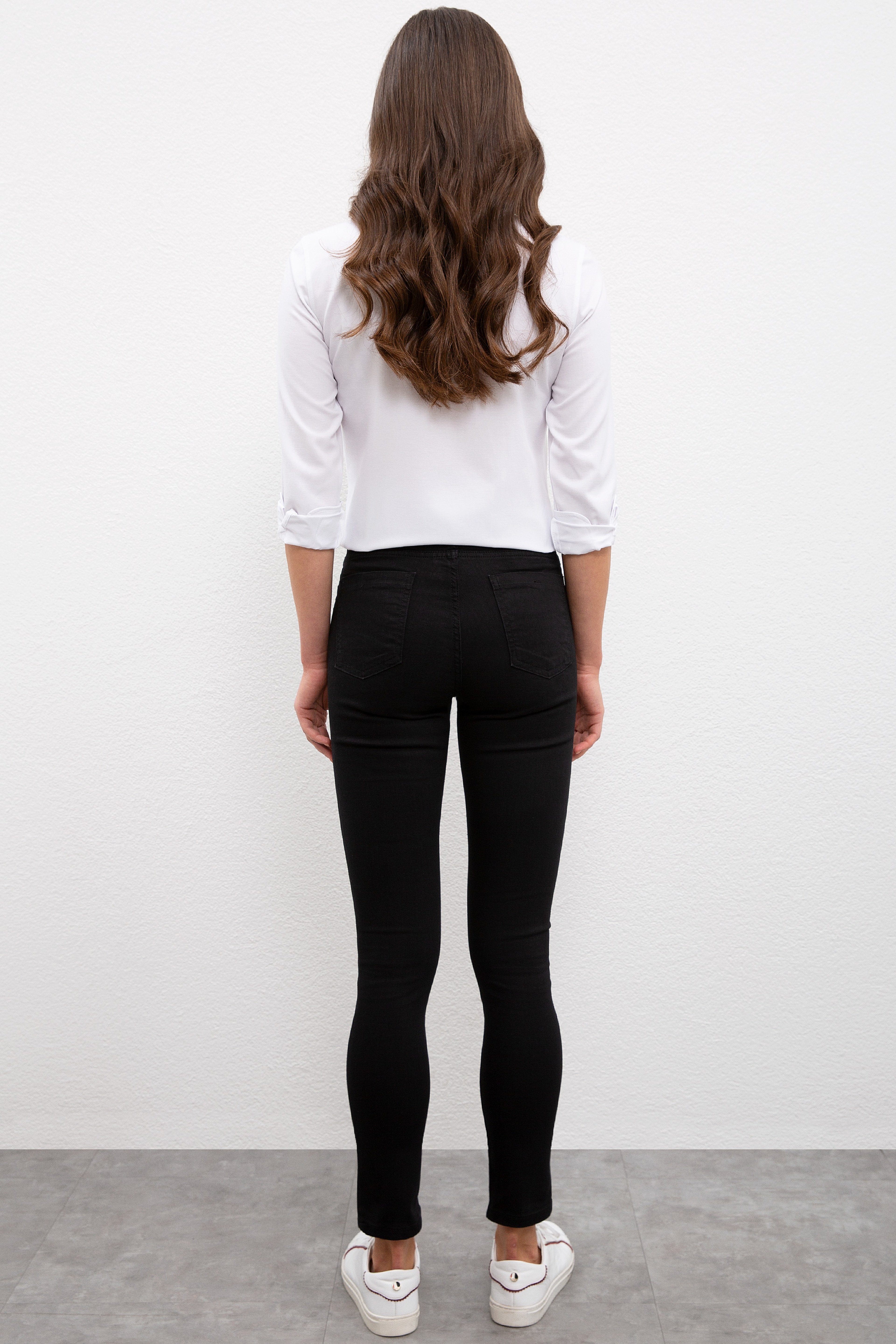 Kadın Siyah Jean Pantolon - Image 3