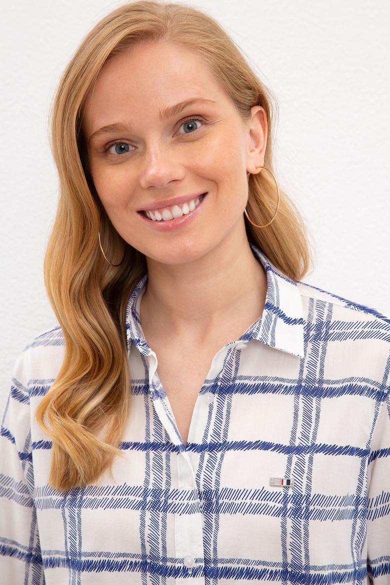 Kadın Lacivert Çizgili Gömlek Uzunkol - 50219261008