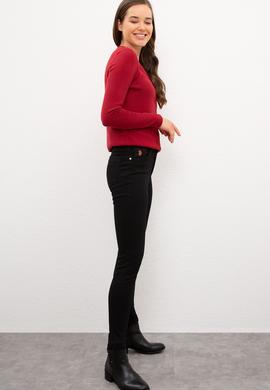 Kadın Siyah Jean Pantolon - 50226013004