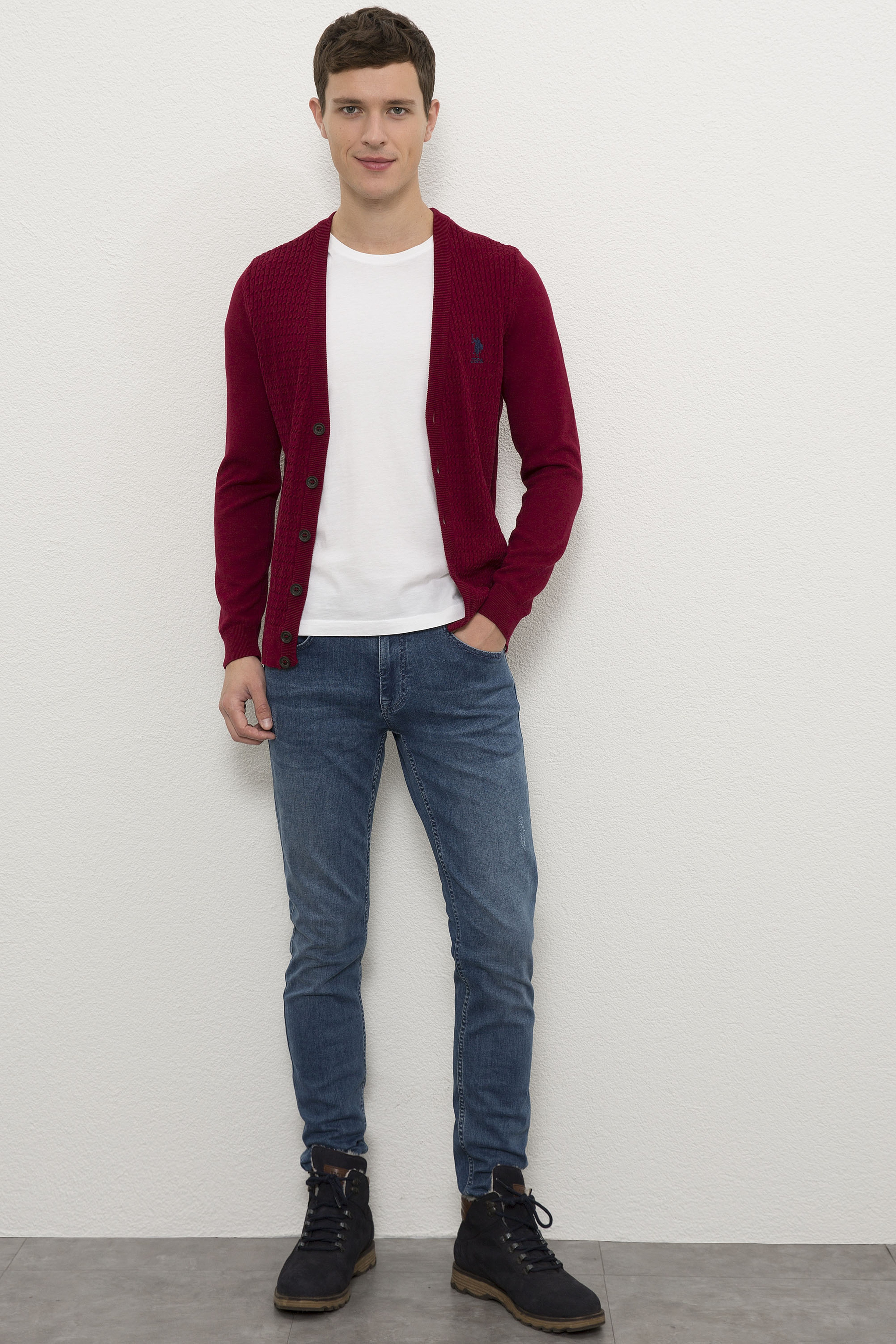 Erkek Bordo V-Yaka Triko Hırka Basic - Image 4