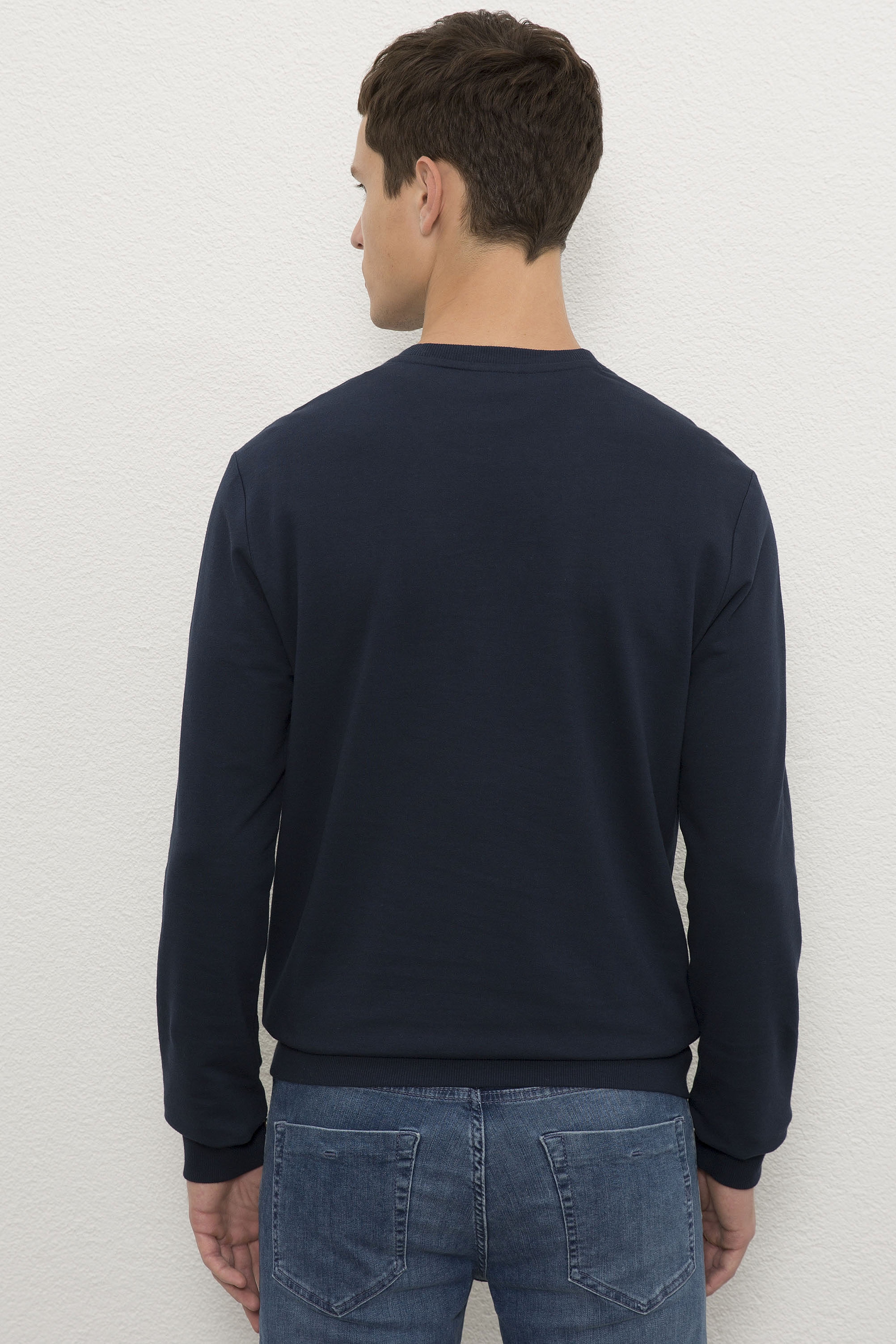 Erkek Lacivert Basic Sweatshirt - Image 3