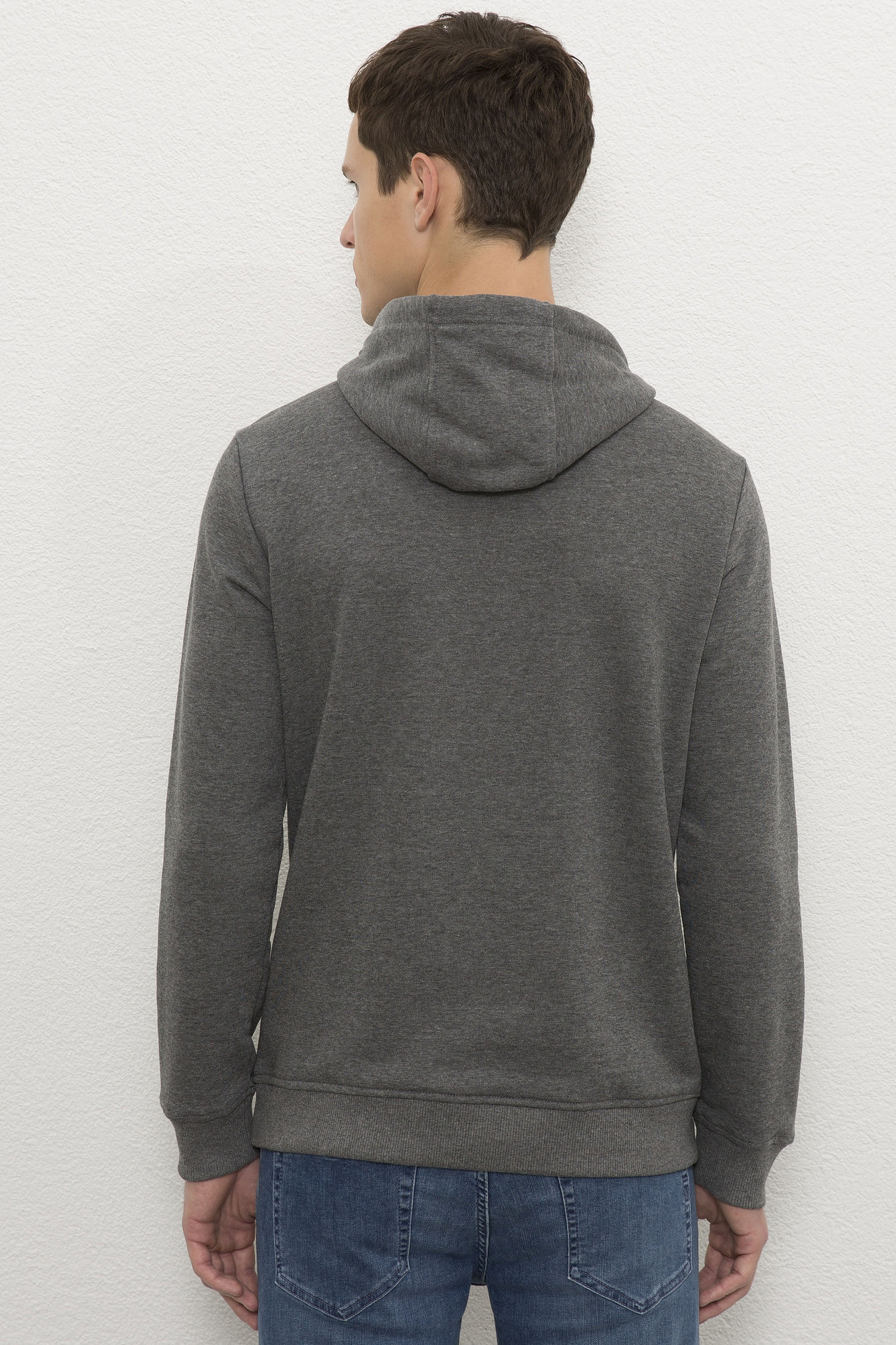 Erkek Antrasit Melanj Kapüşonlu Sweatshirt Basic - Image 3