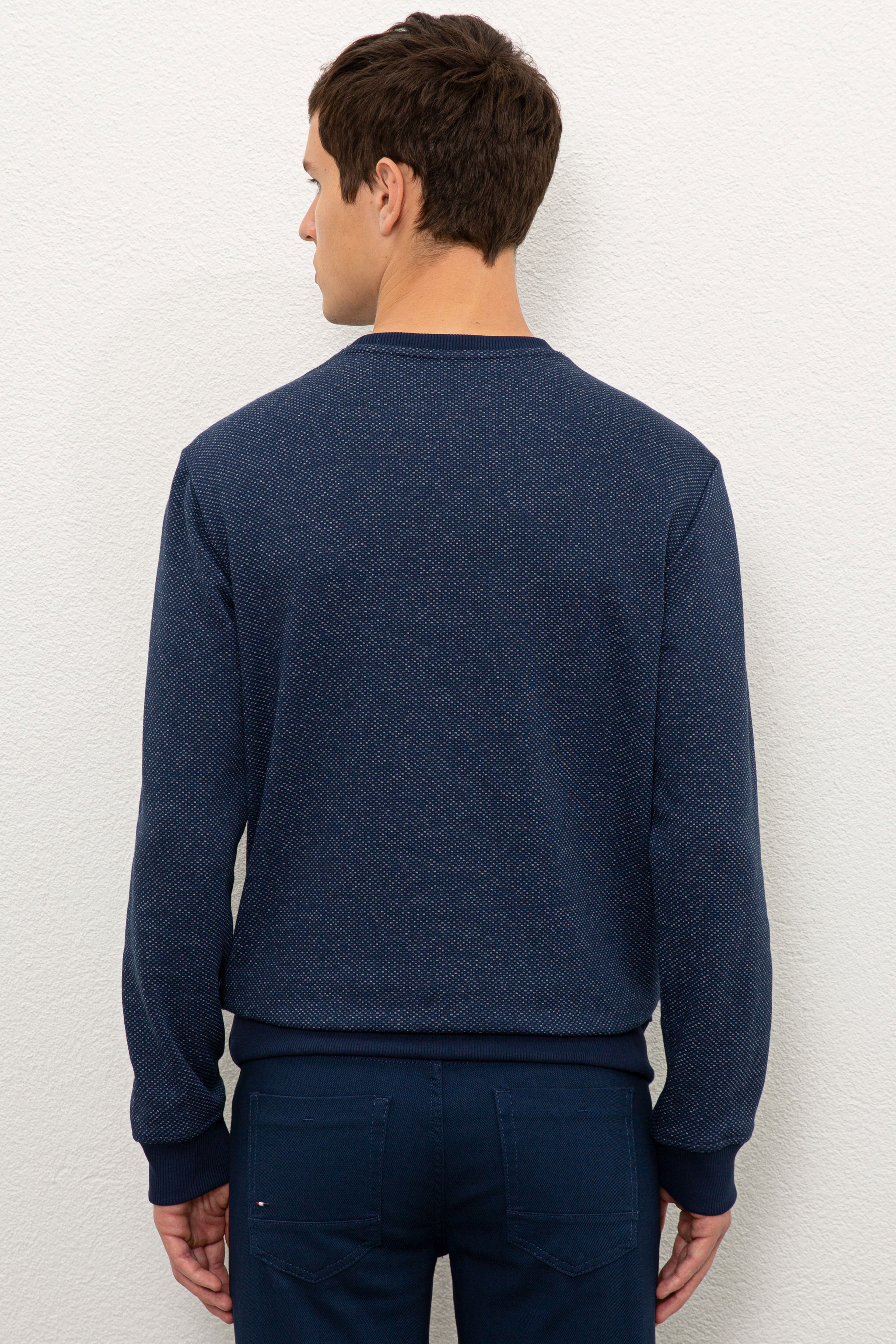 Erkek İndigo Bisiklet Yaka Sweatshirt - Image 3
