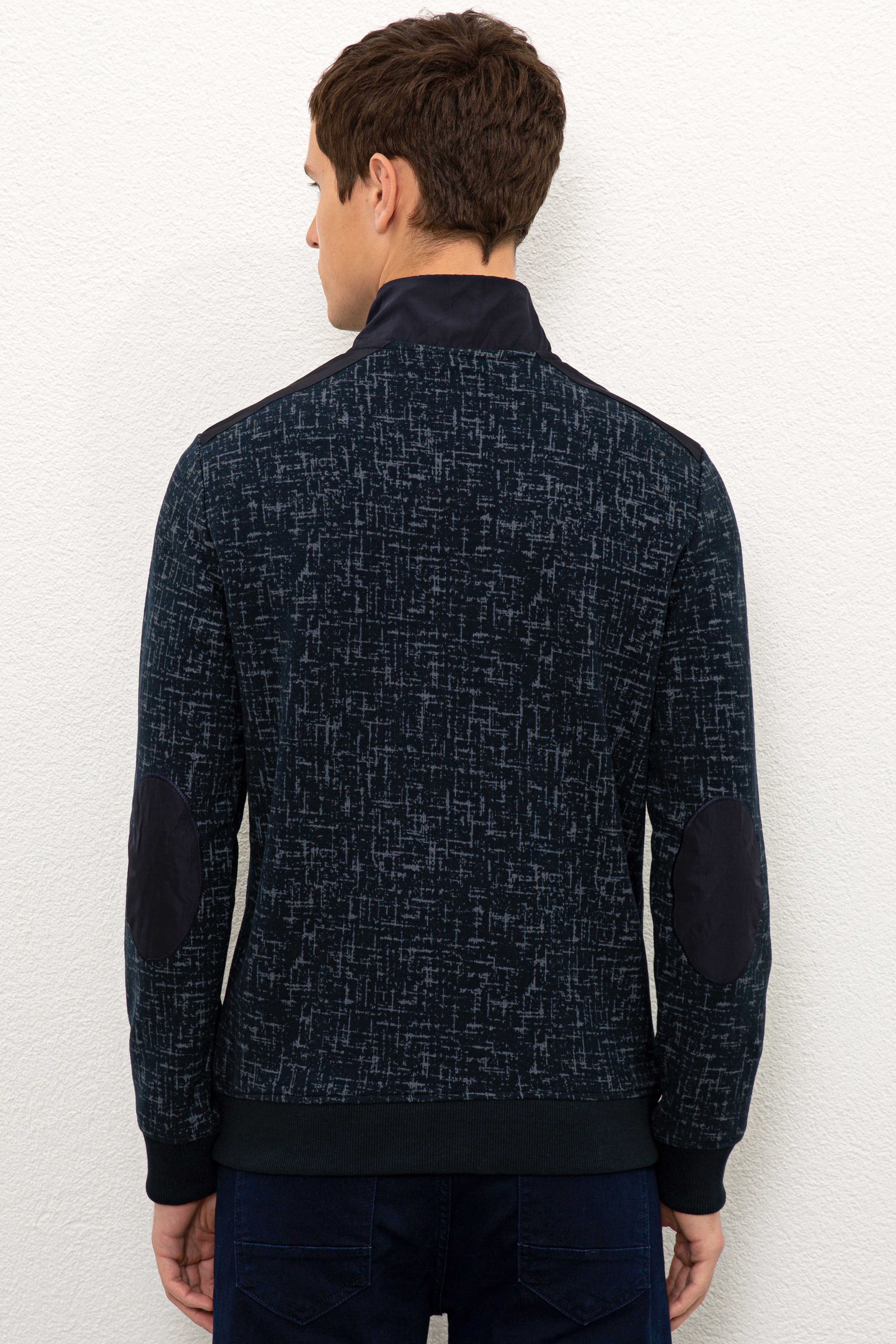 Erkek Lacivert Dik Yaka Sweatshirt - Image 3