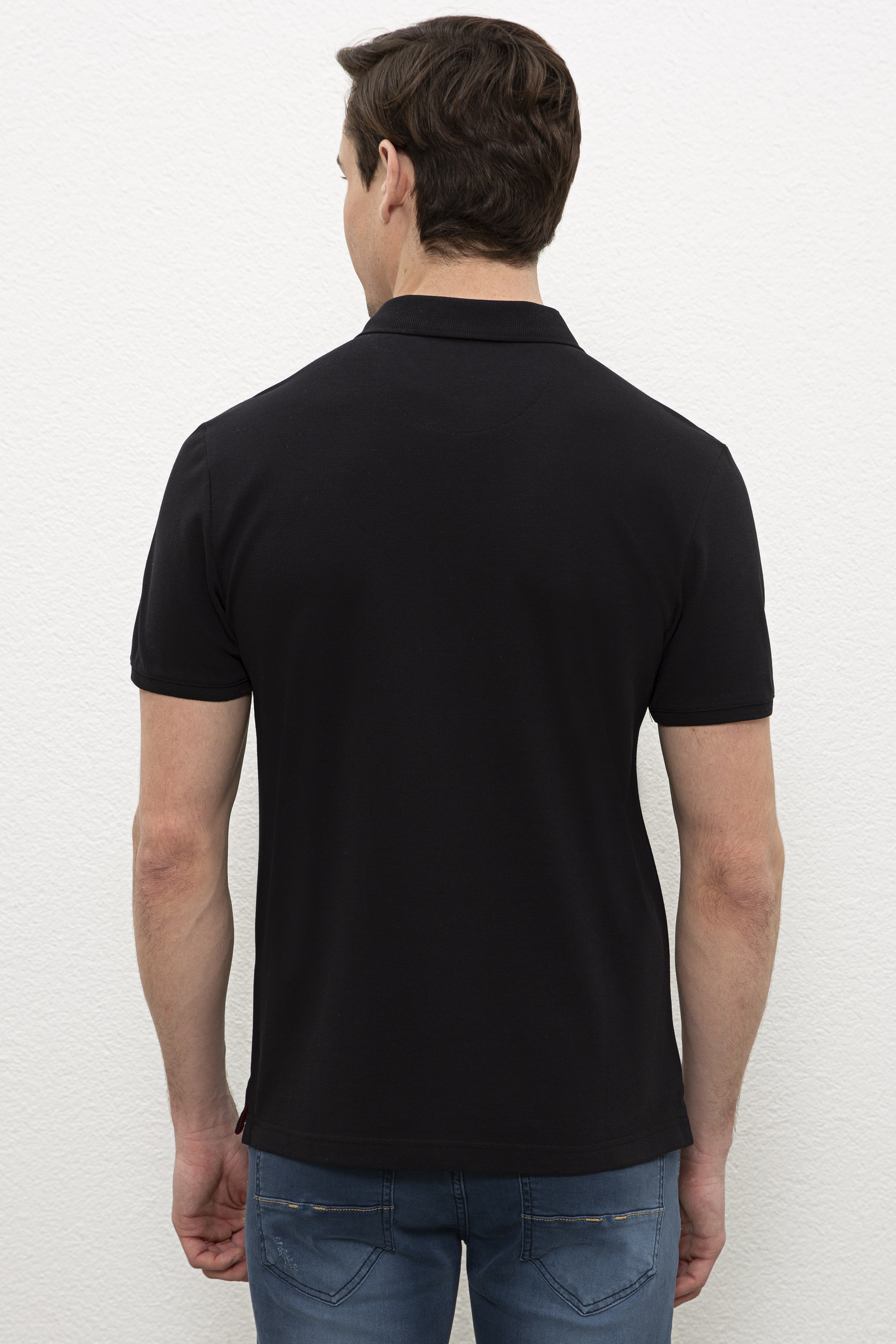 Erkek Siyah Polo Yaka T-Shirt Basic - Image 3
