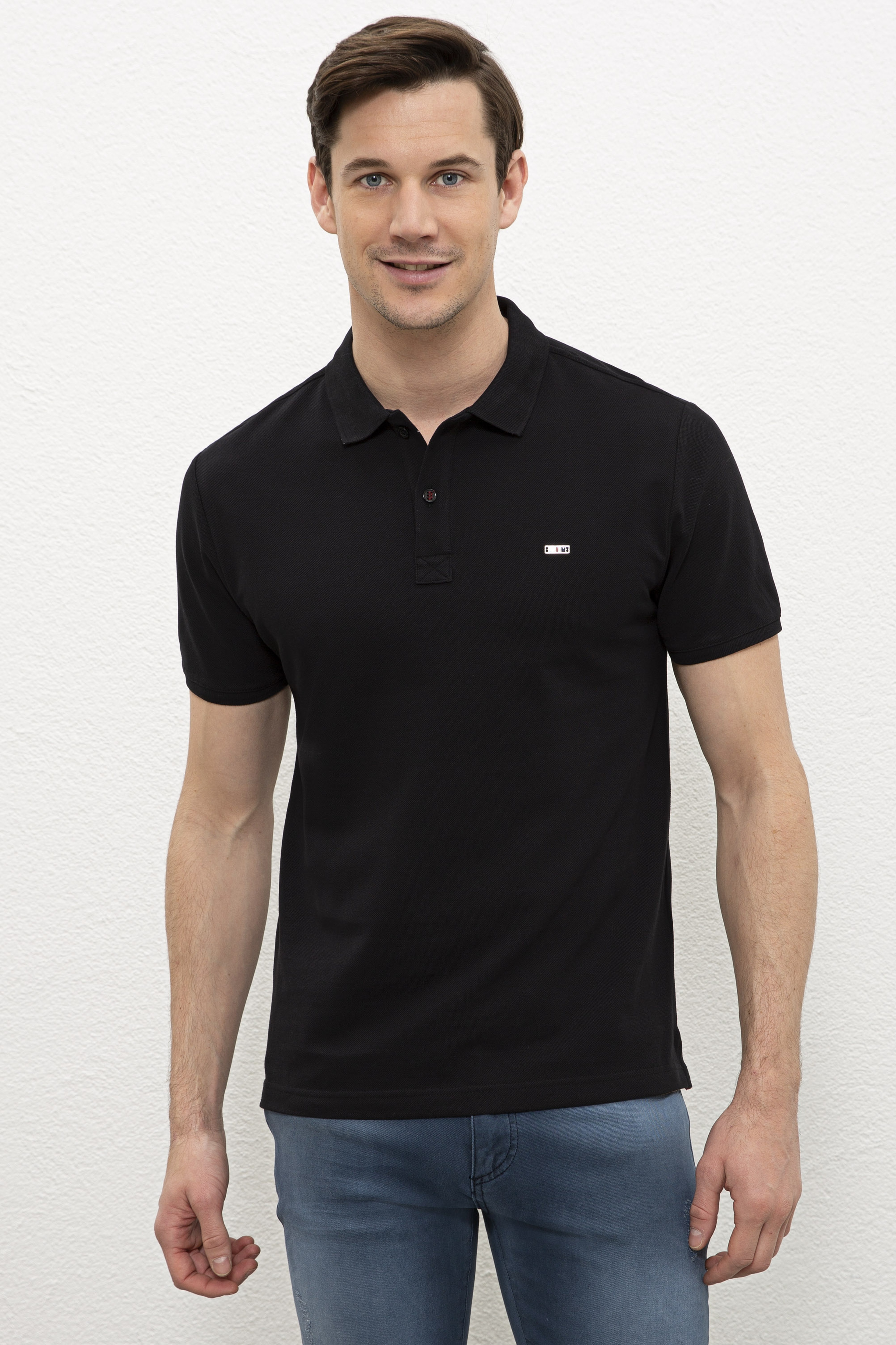 Erkek Siyah Polo Yaka T-Shirt Basic - Image 1