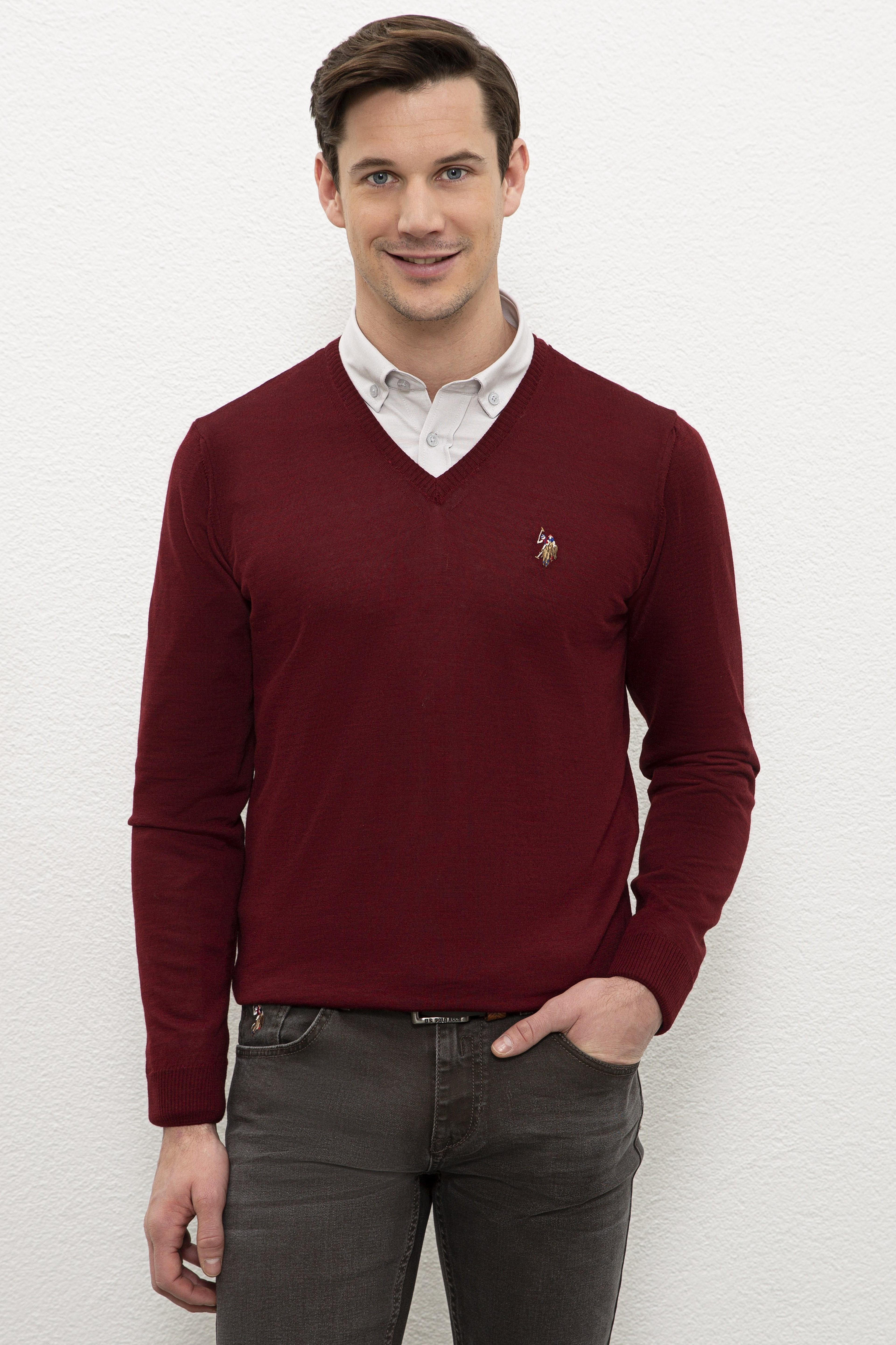 Erkek Bordo V-Yaka Triko Kazak Basic - Image 1