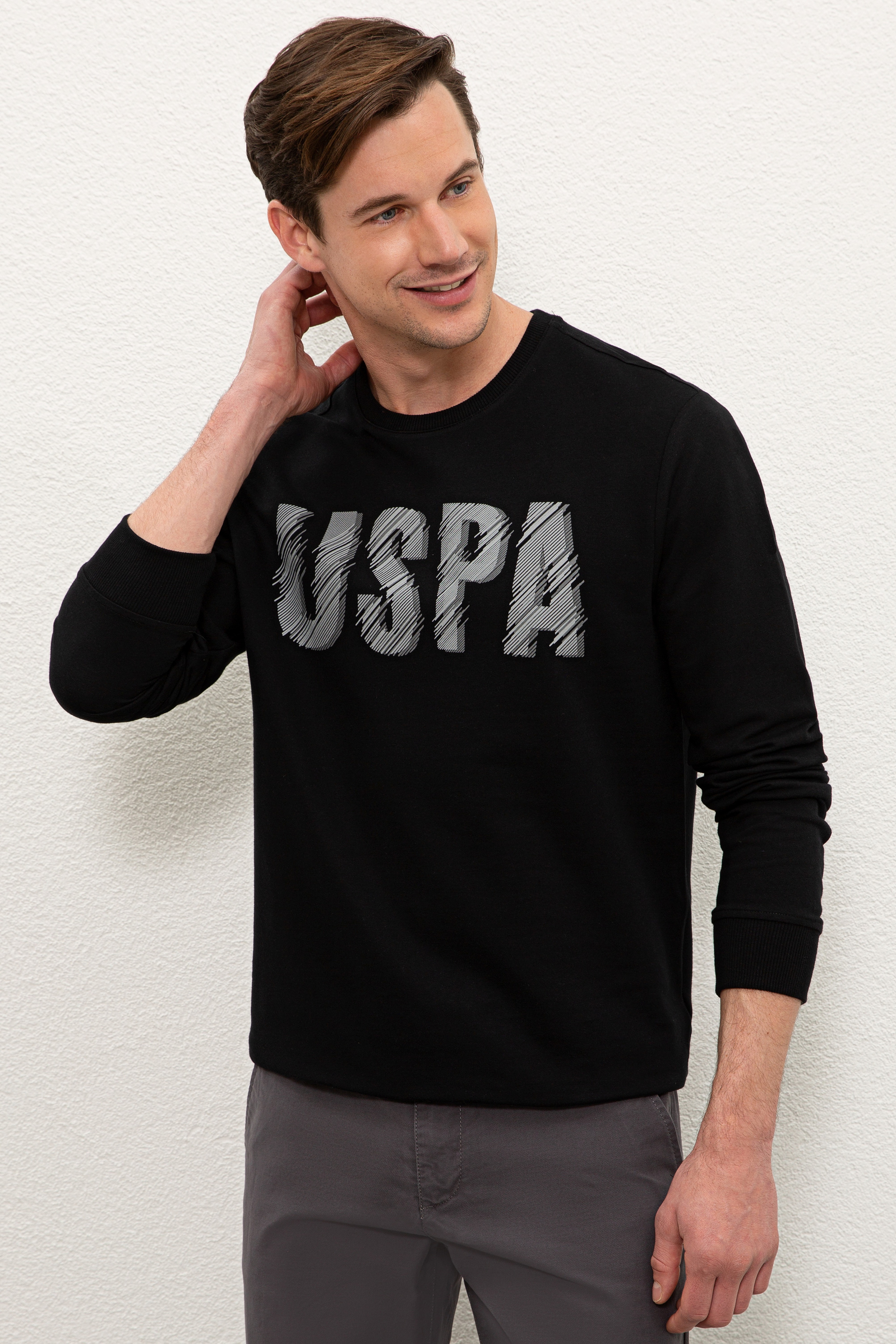Erkek Siyah Bisiklet Yaka Sweatshirt - Image 1
