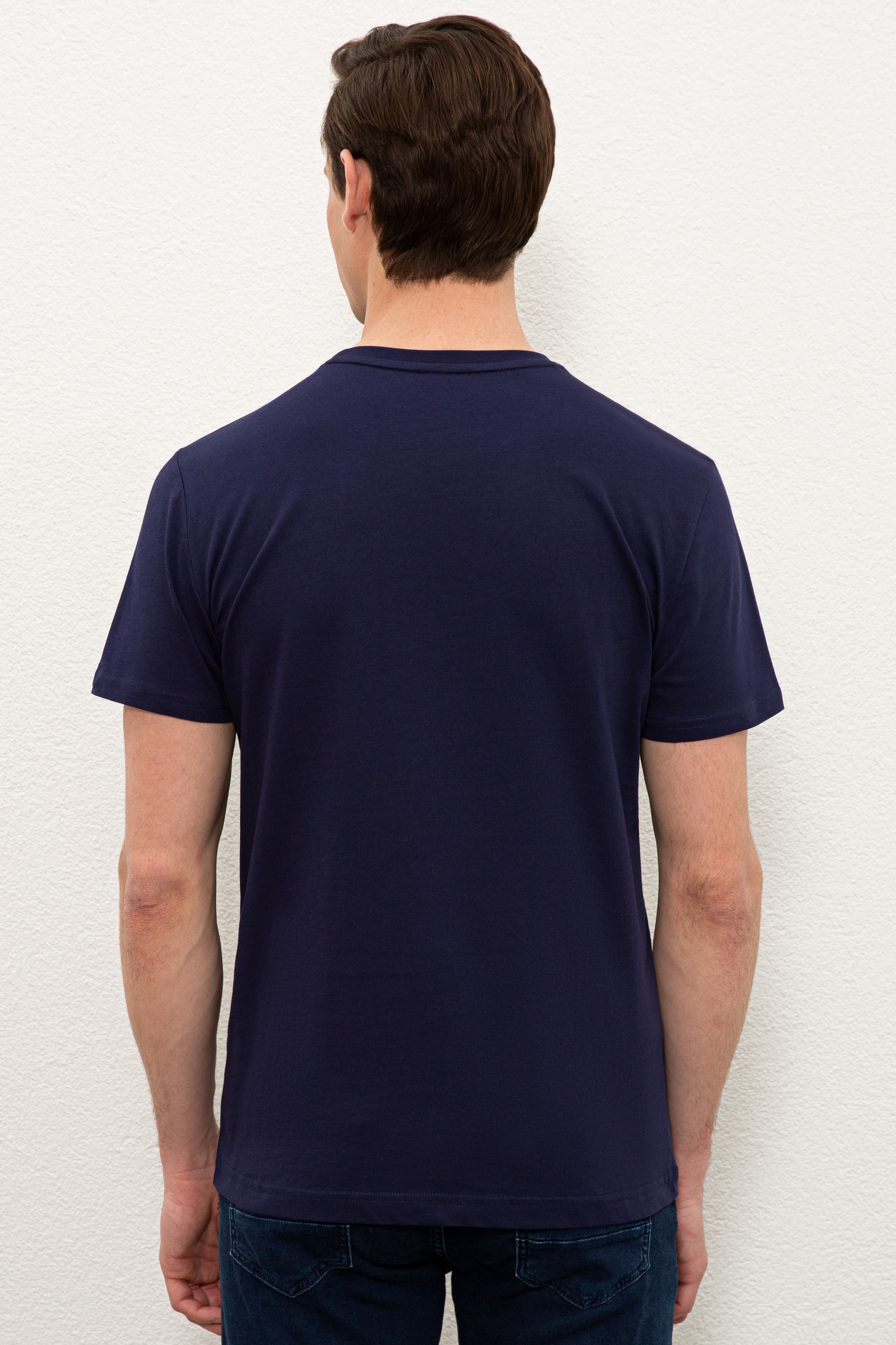 Erkek Lacivert Bisiklet Yaka T-Shirt - Image 2