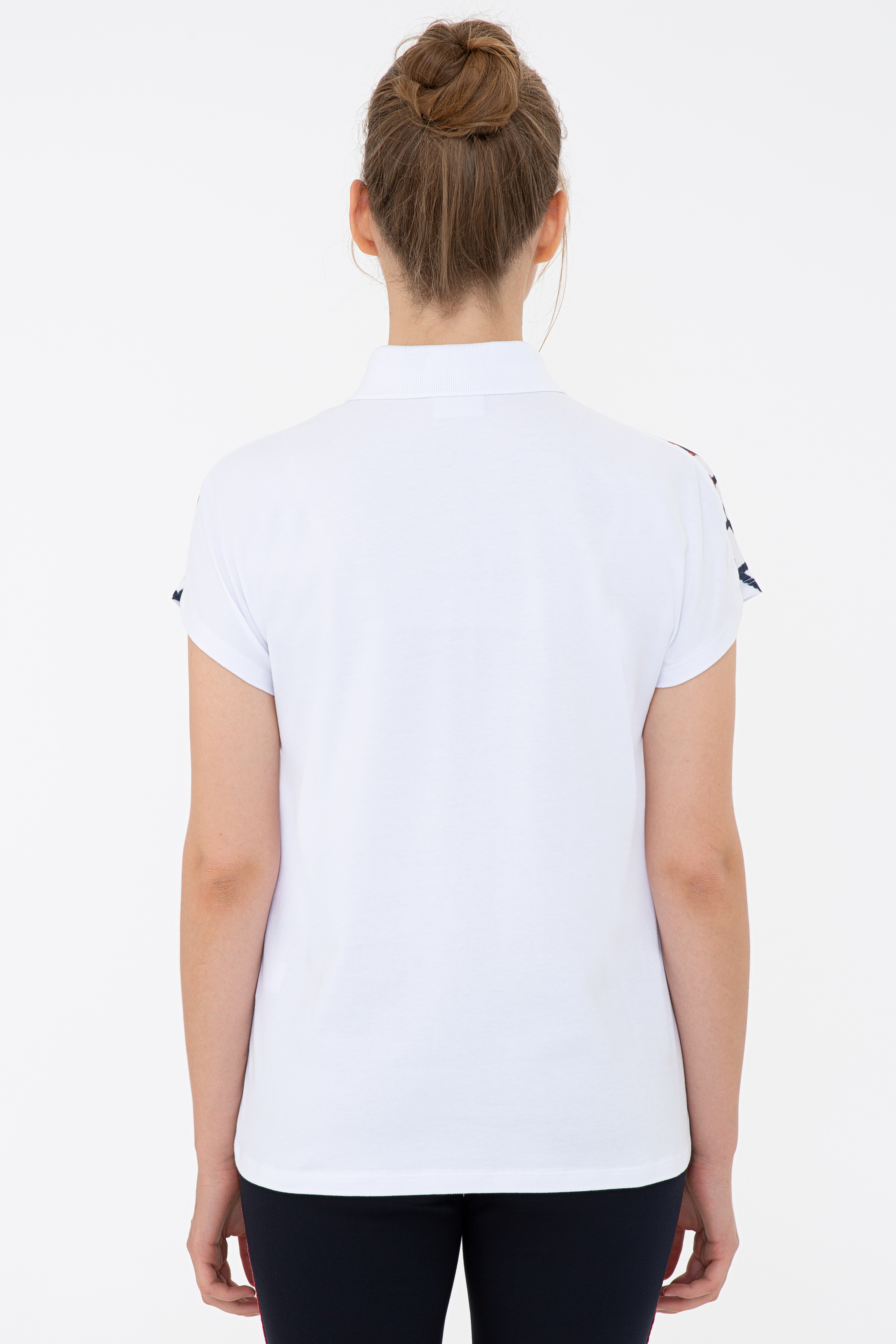 Kadın Beyaz Polo Yaka T-Shirt