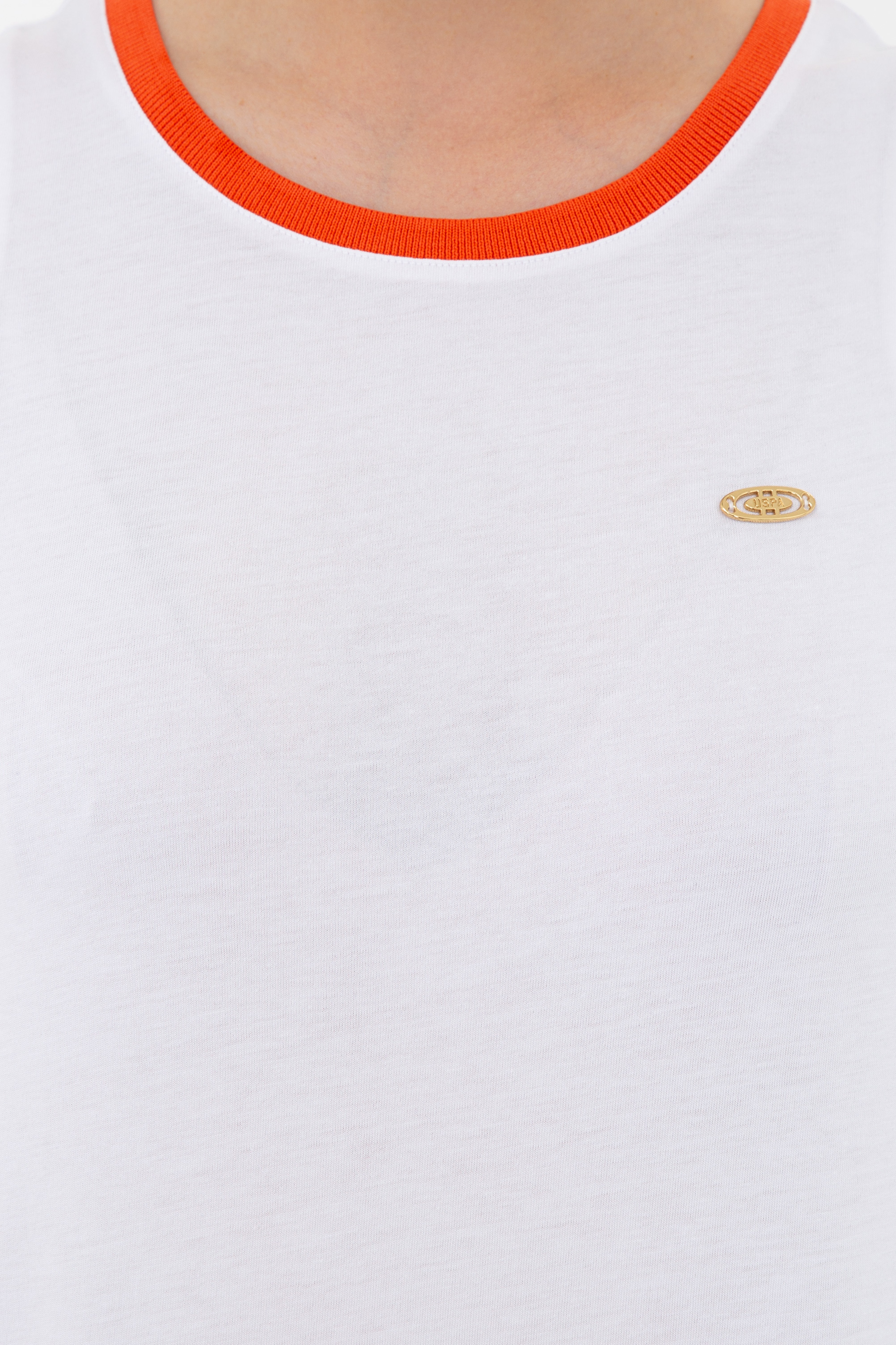 Kadın Beyaz Bisiklet Yaka T-Shirt