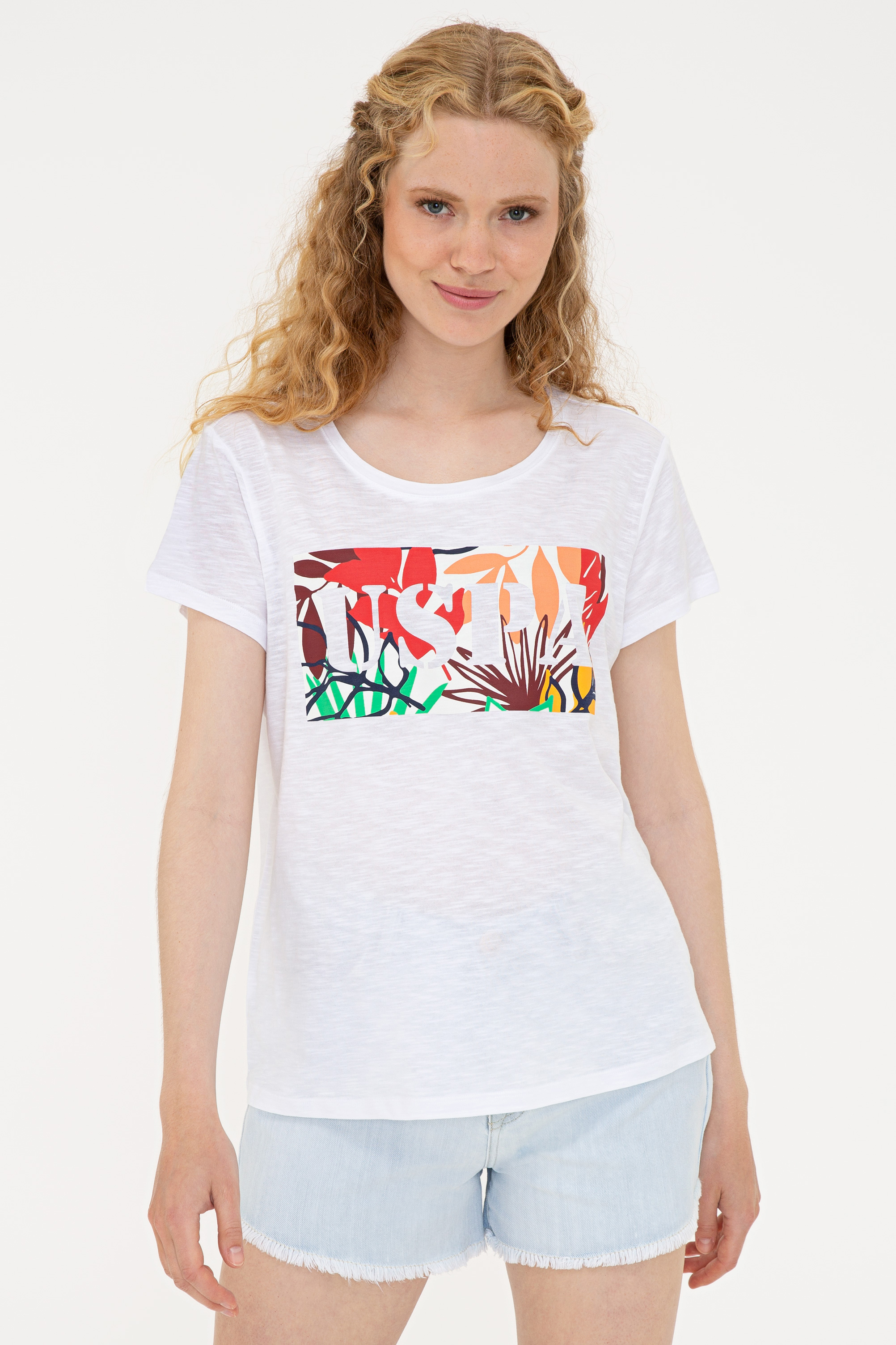 Kadın Beyaz Bisiklet Yaka T-Shirt - Image 1