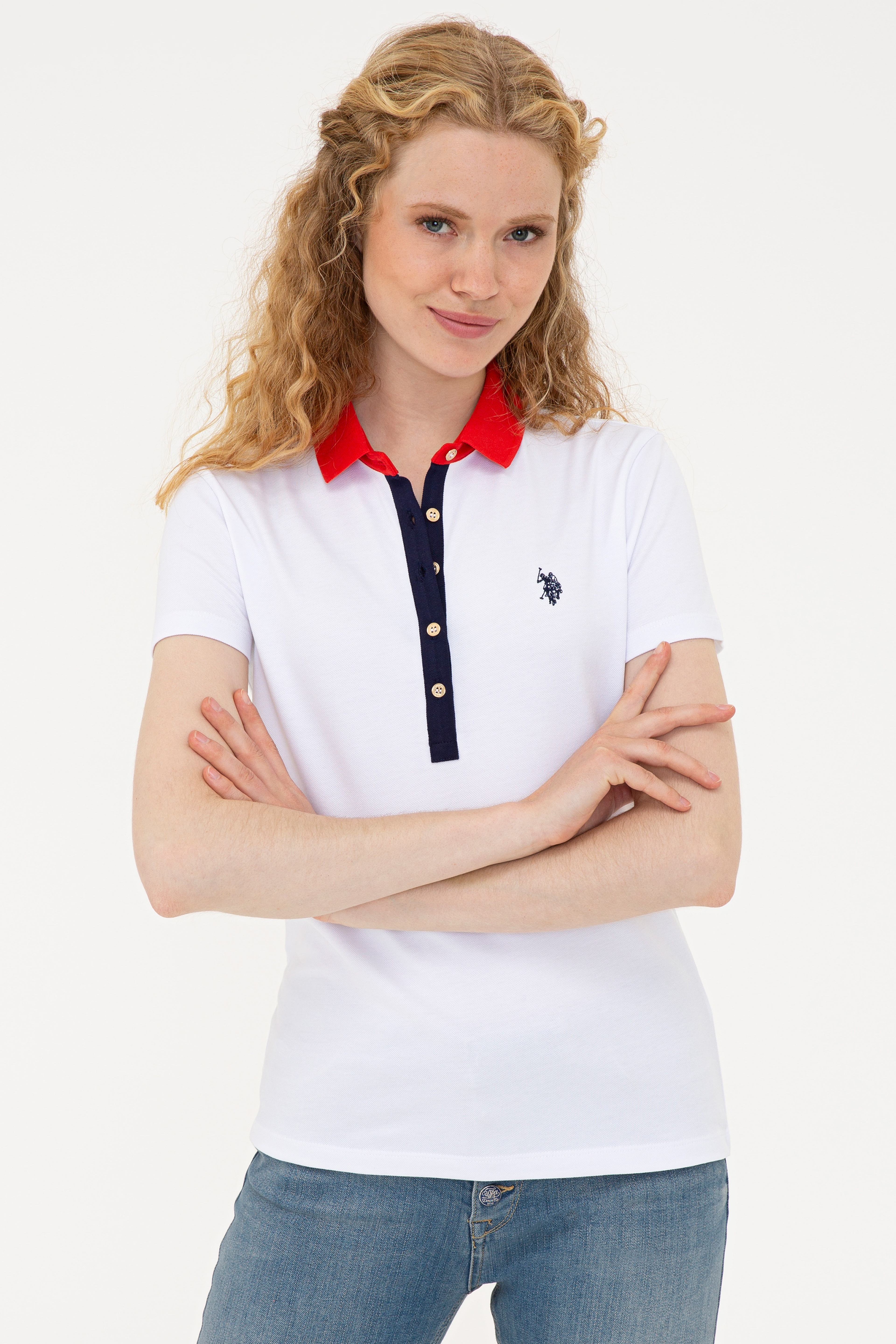 Kadın Beyaz Basic Polo Yaka Tişört - Image 3