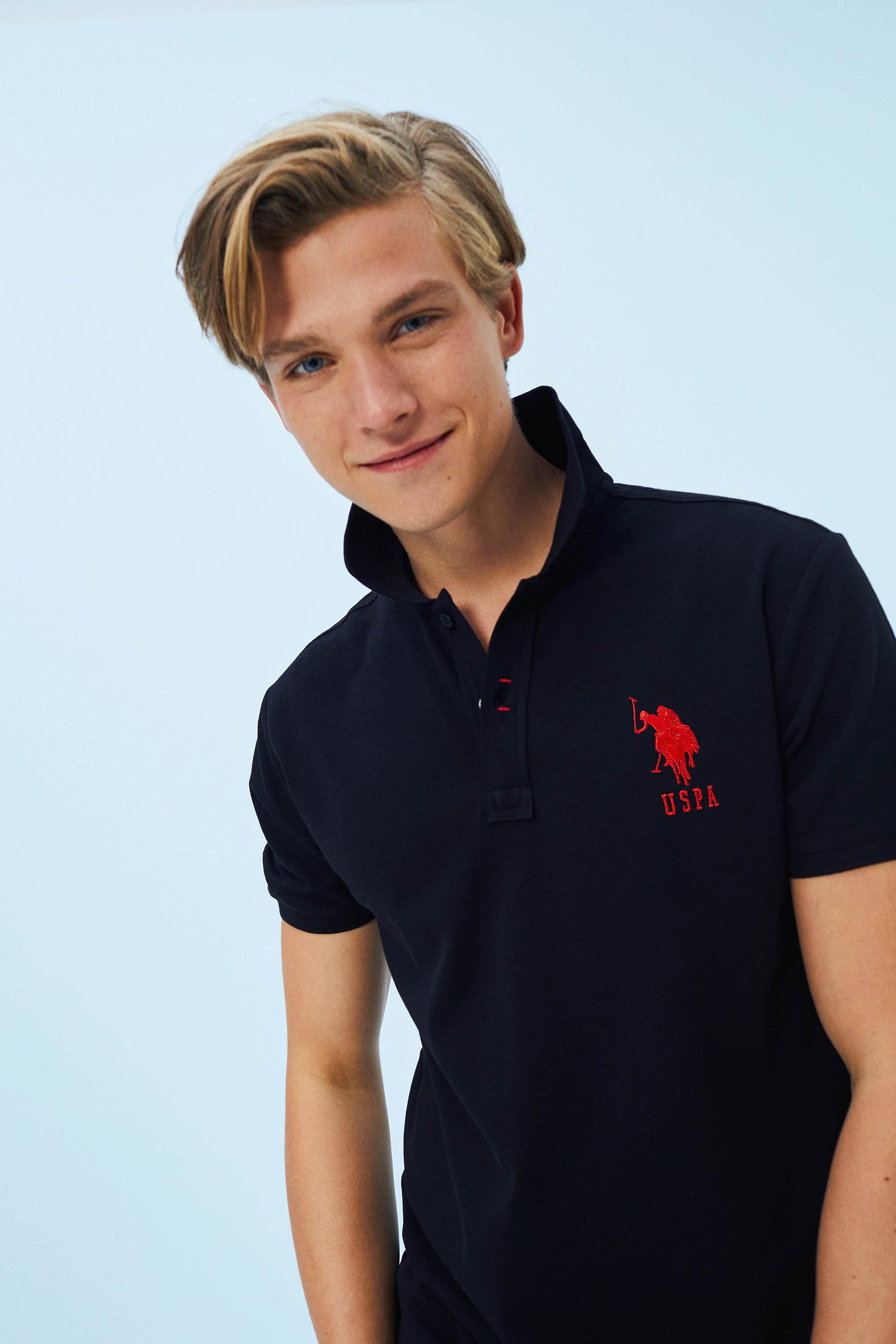 Erkek Siyah Tişört