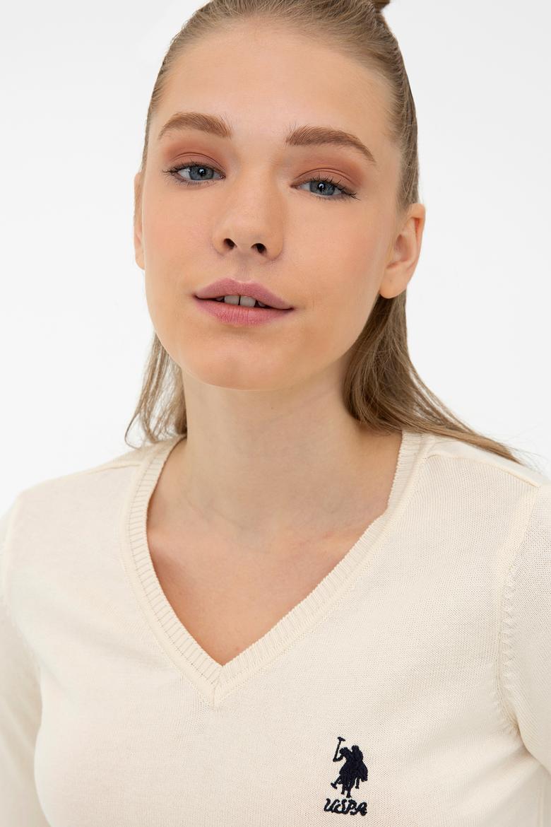 Kadın Beyaz Triko Kazak Basic - 50206420048