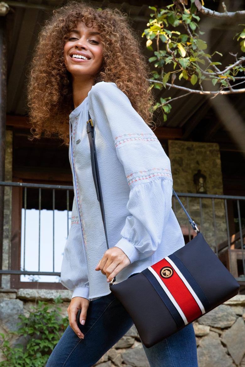 Kadın Lacivert Çapraz Çanta