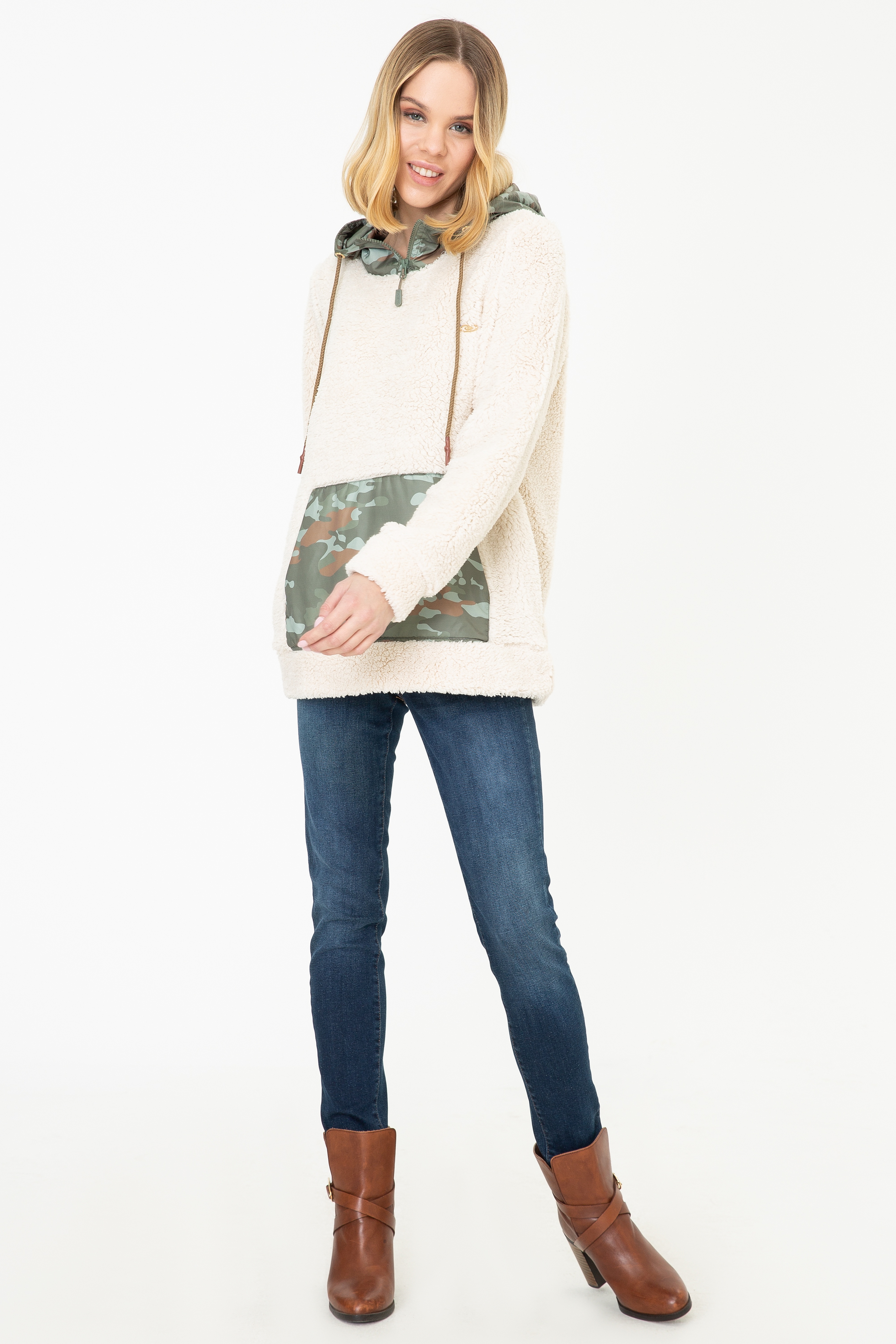 Kadın Krem Kapüşonlu Sweatshirt - Image 5