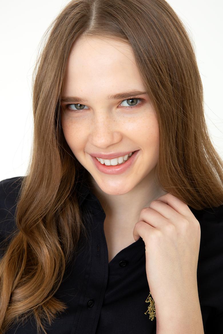 Kadın Siyah Uzun Kollu Basic Gömlek - 50246462037