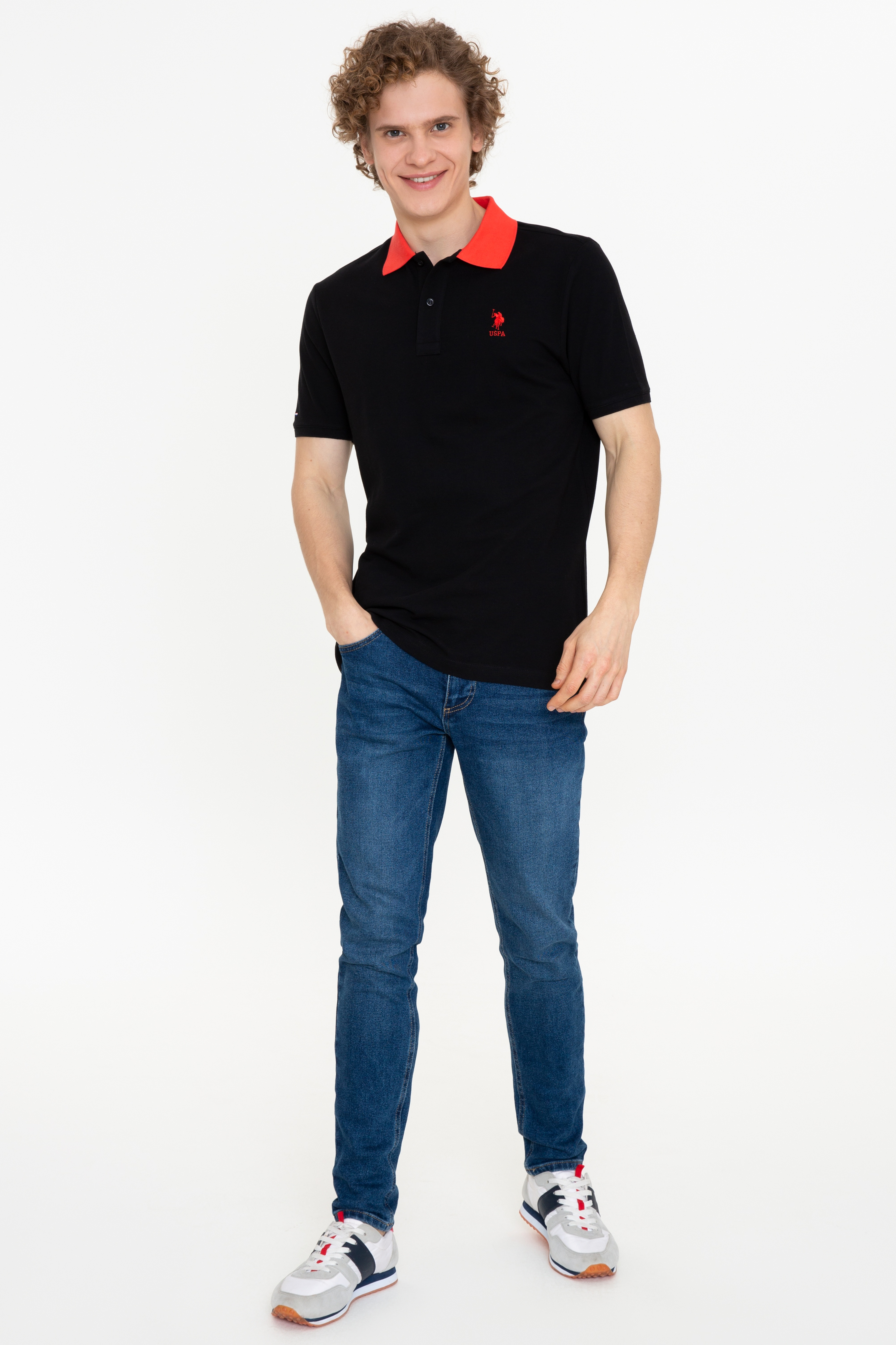 Erkek Siyah Polo Yaka Tişört - Image 5