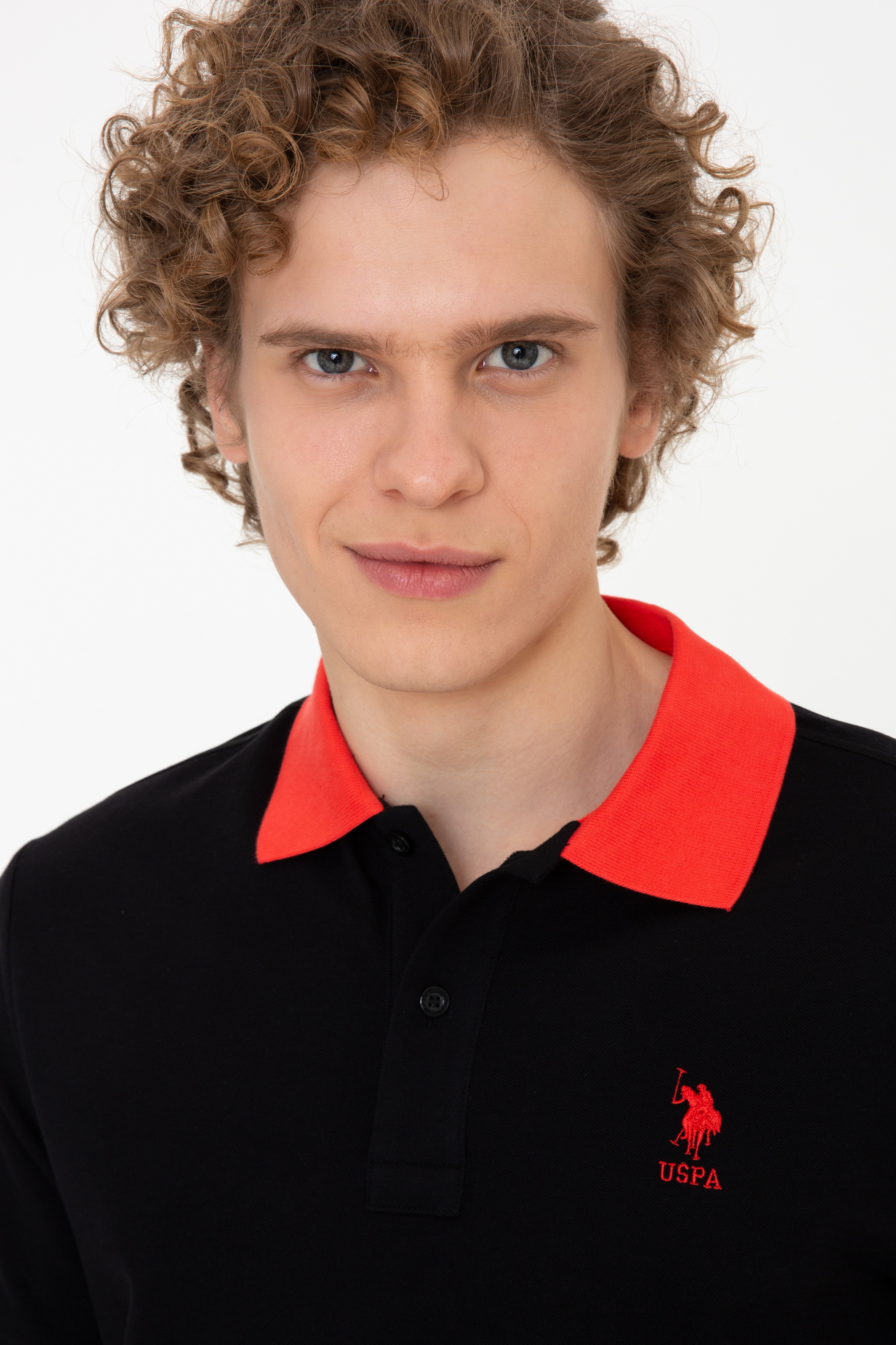 Erkek Siyah Polo Yaka Tişört - Image 1