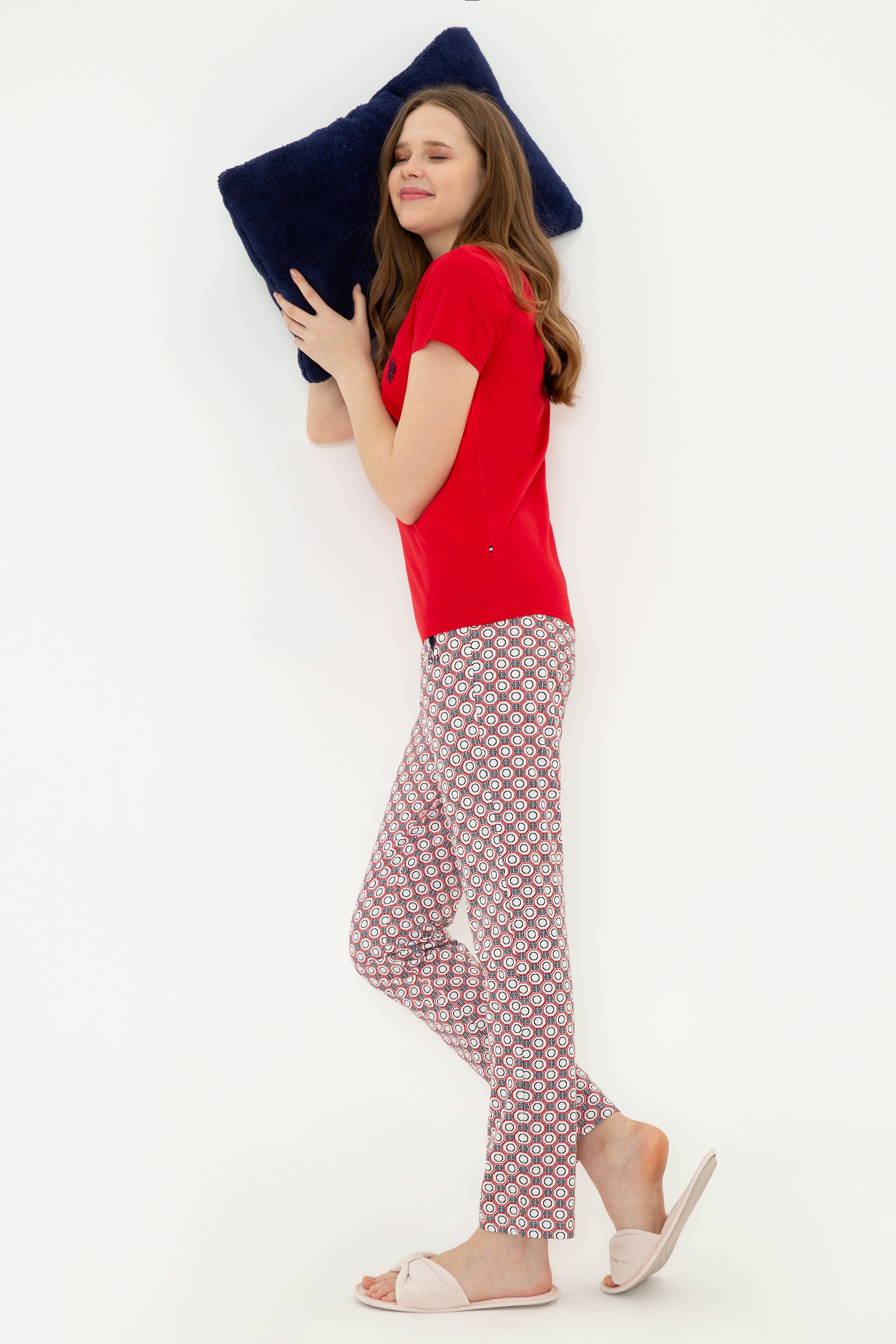 Kadın Kırmızı Pijama Takımı