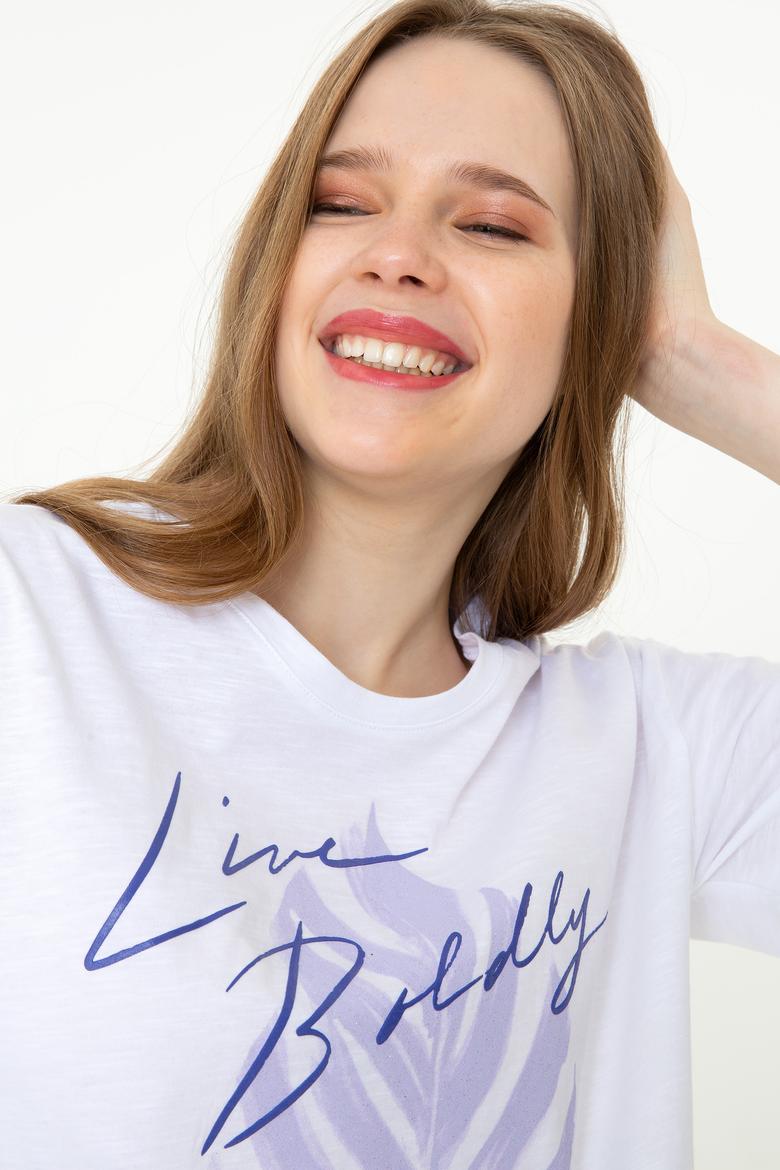 Kadın Beyaz Bisiklet Yaka Tişört - 50248990004